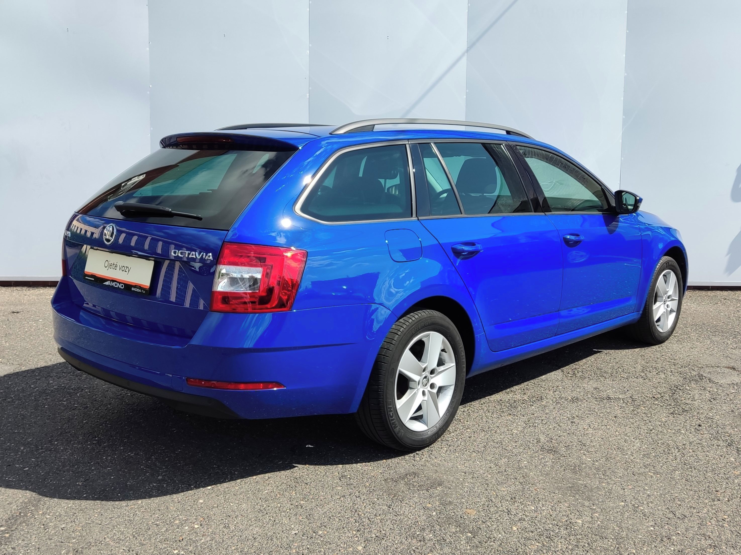 Škoda Octavia, Combi 1.6 TDI 85 kW Ambition - fotka 2
