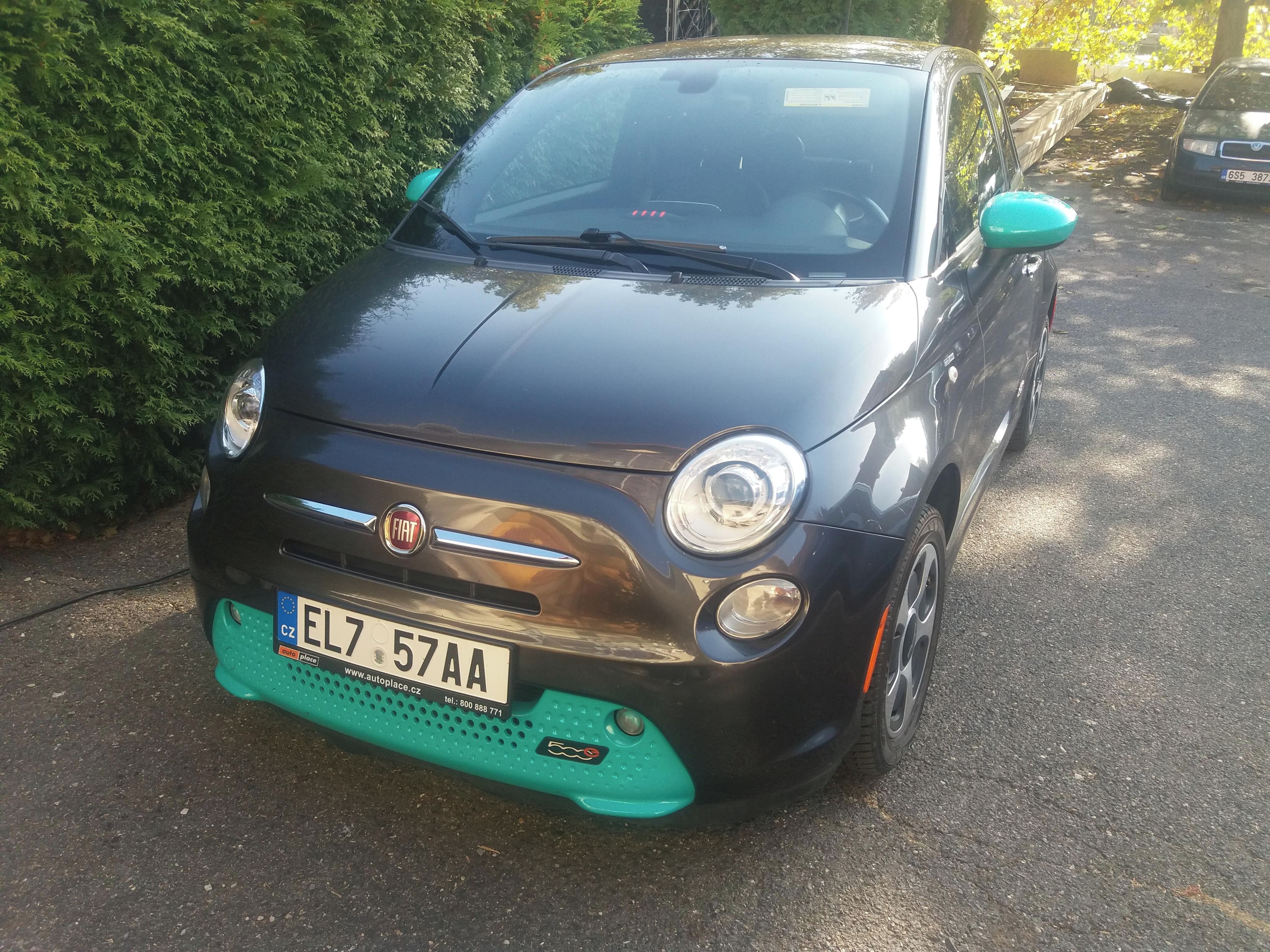 Fiat 500E, FIAT 500e 2016 24kWh elektro - fotka 2