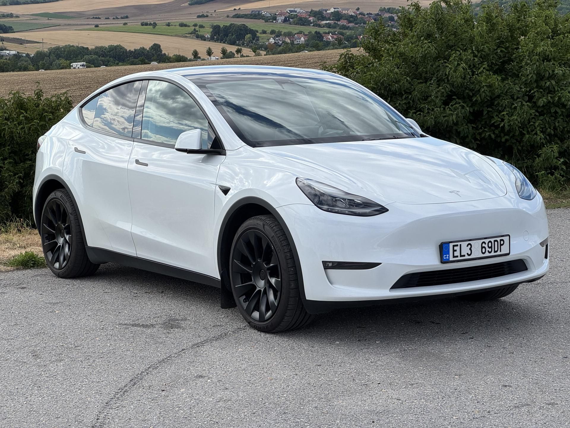 Tesla Model Y, Long Range AWD Tažné SoH 93% - fotka 5