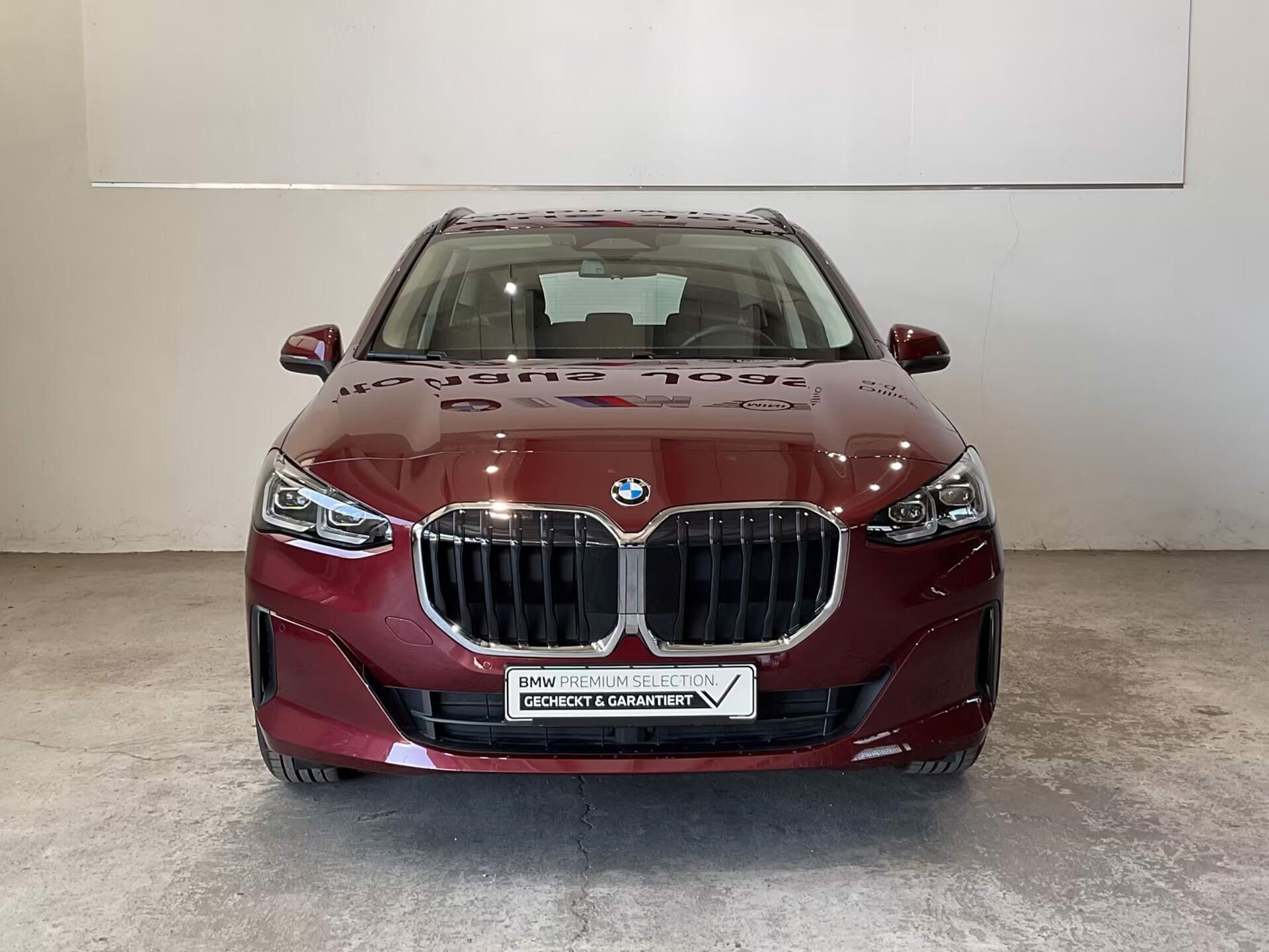 BMW Řada 2, 220 Active Tourer Taž DrivAs+ - fotka 2