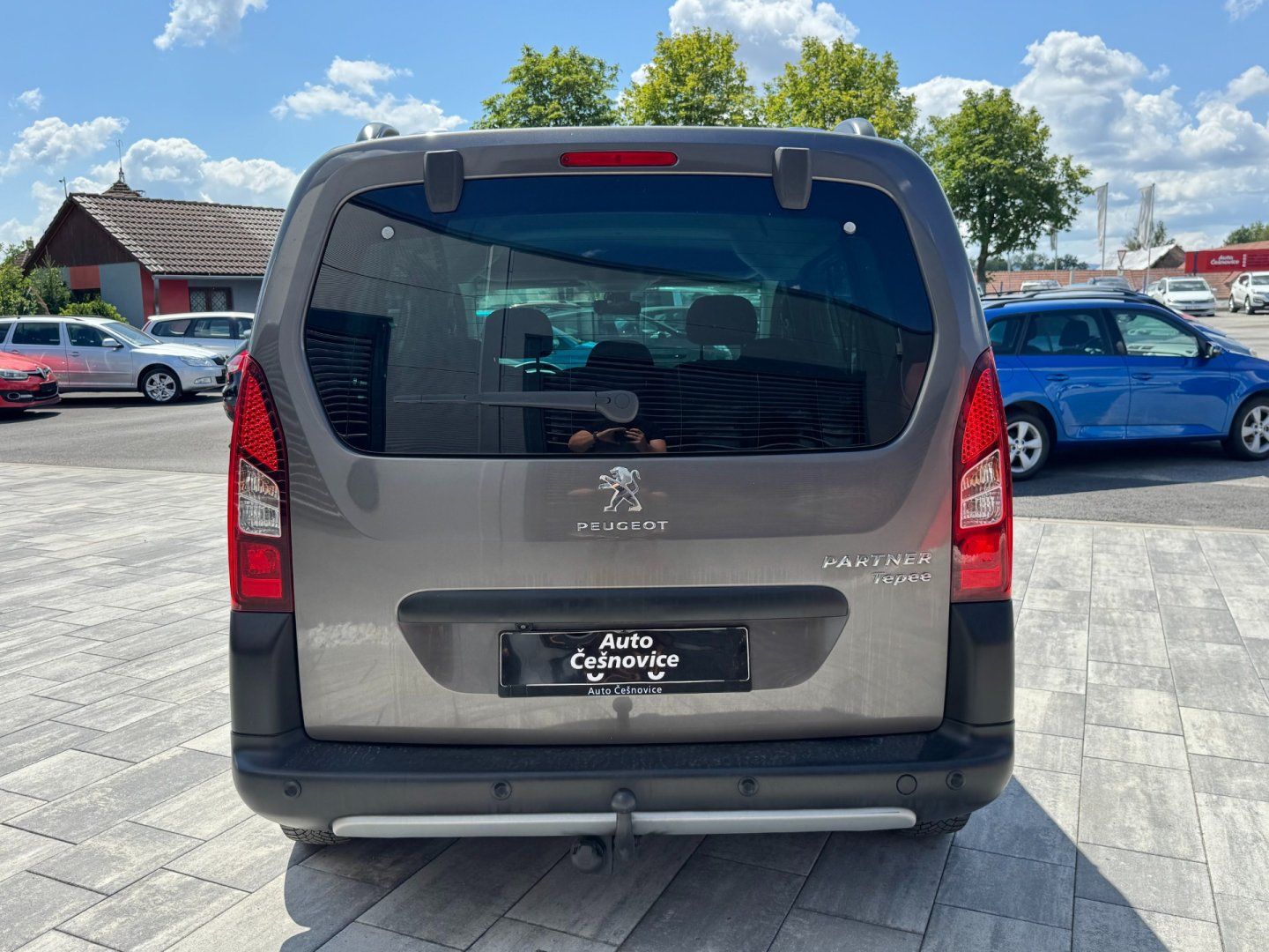 Peugeot Partner Tepee, Outdoor 1.6 HDi 88kW - fotka 6