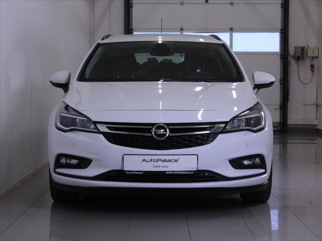 Opel Astra, 1,6 CDTi 81kW Záruka 116tkm.ČR - fotka 2