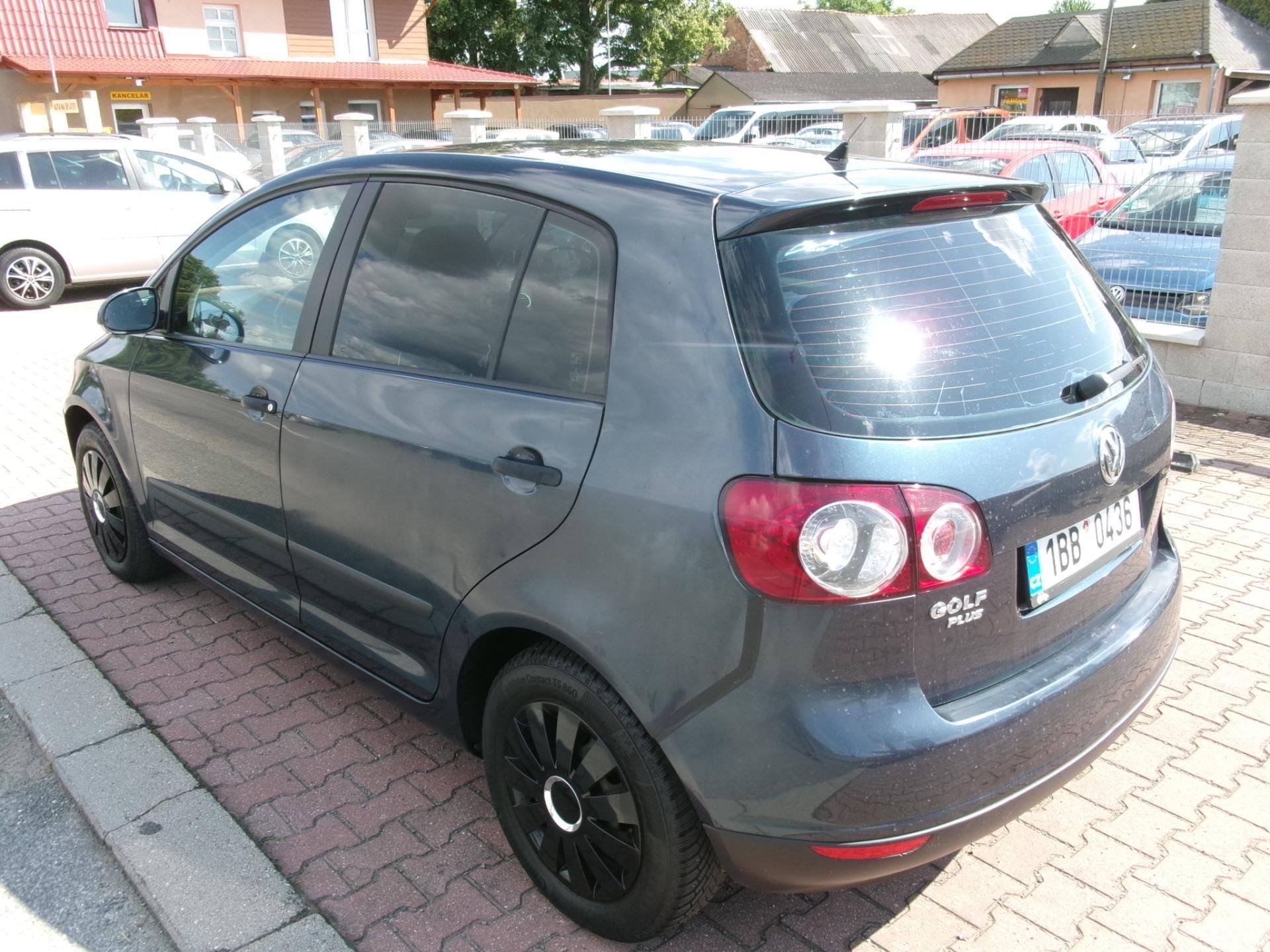 Volkswagen Golf Plus, 1,9TDI AUTOKLIMA TEMP ČR - fotka 6