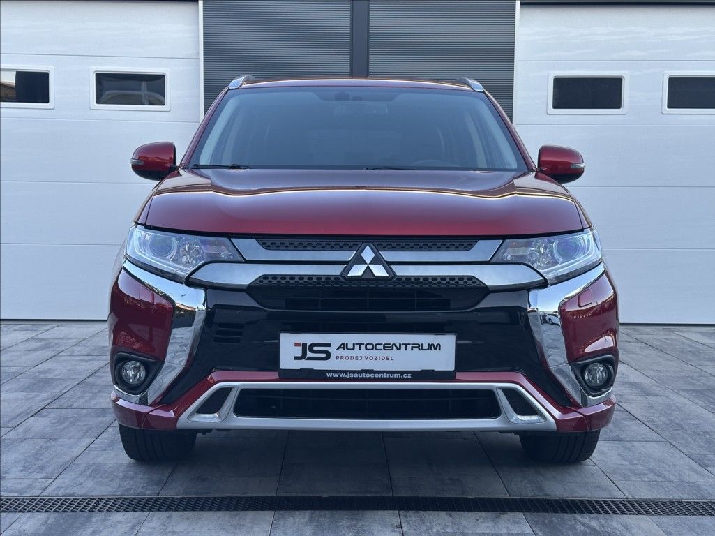 Mitsubishi Outlander, 2,4 PHEV 224PS Diamant 4x4 A/T - fotka 4