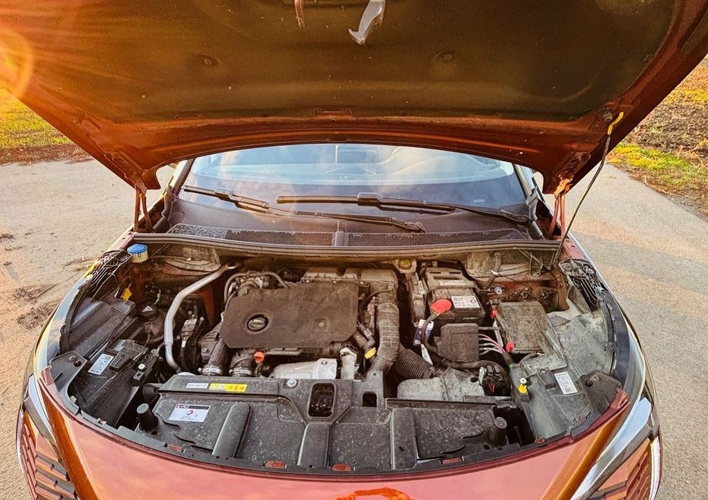 Peugeot 5008, tovární záruka+Webasto+servis - fotka 5