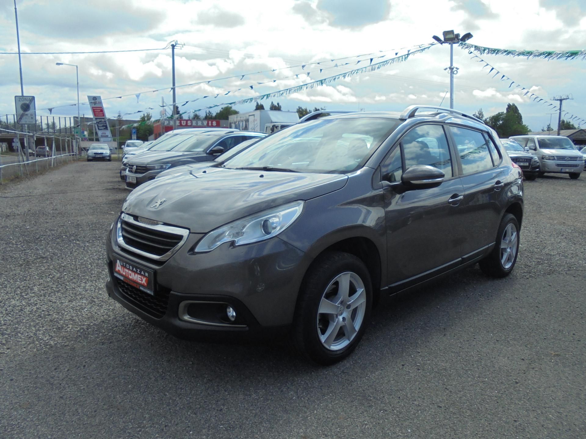 Peugeot 2008, 1.2 VTI-ČR-1.MAJITEL-SERVISKA - fotka 3
