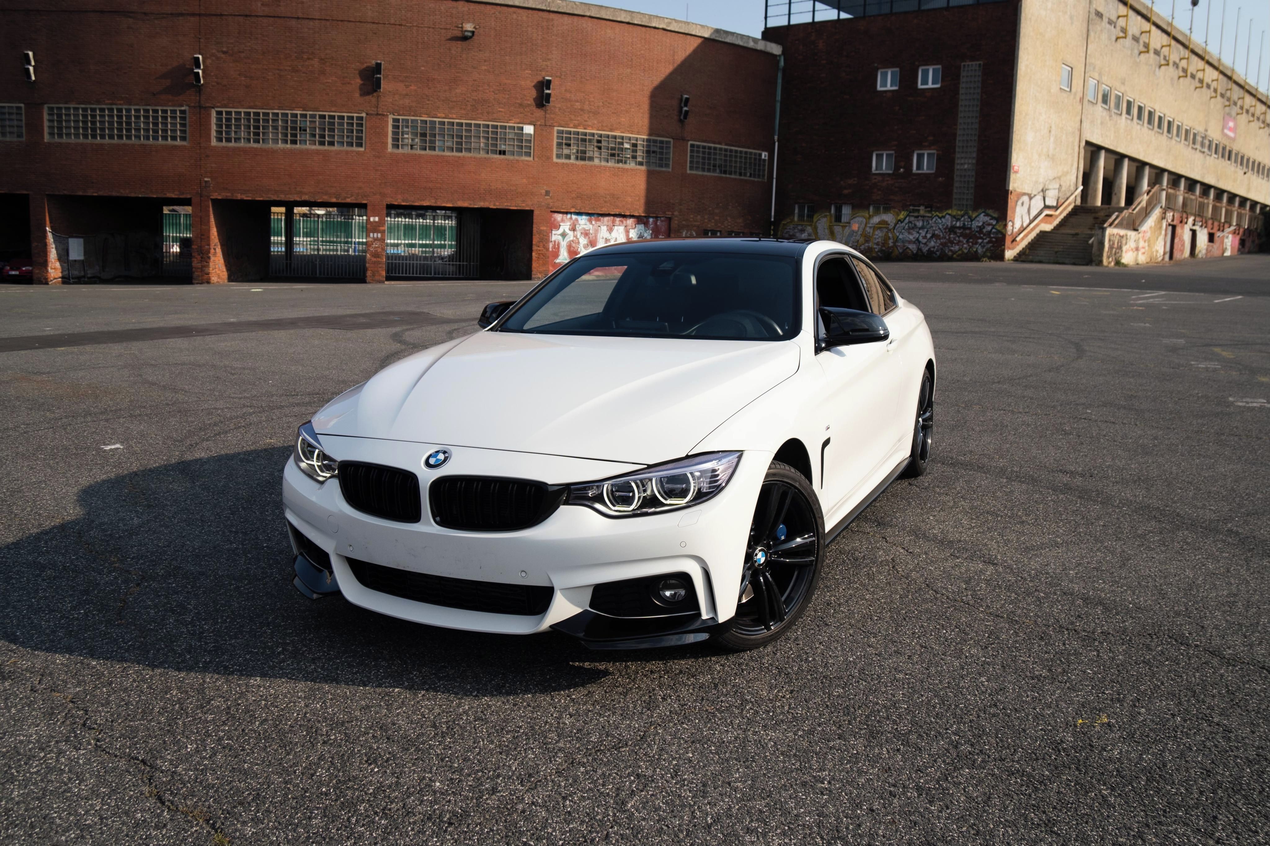 BMW Řada 4, 435i - Perfektně Servisováno
