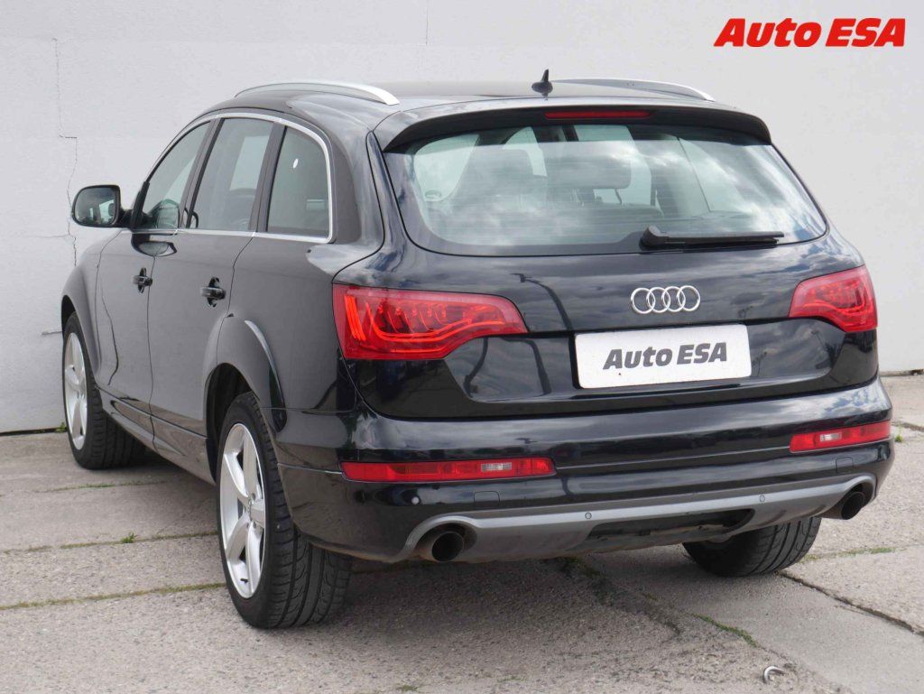 Audi Q7, 3.0 TDi - fotka 4