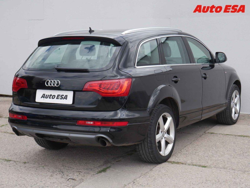 Audi Q7, 3.0 TDi - fotka 6