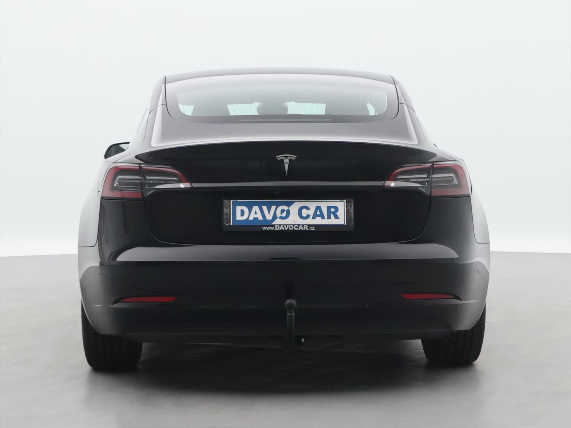Tesla Model 3, Std Range Plus 52kWh - fotka 6