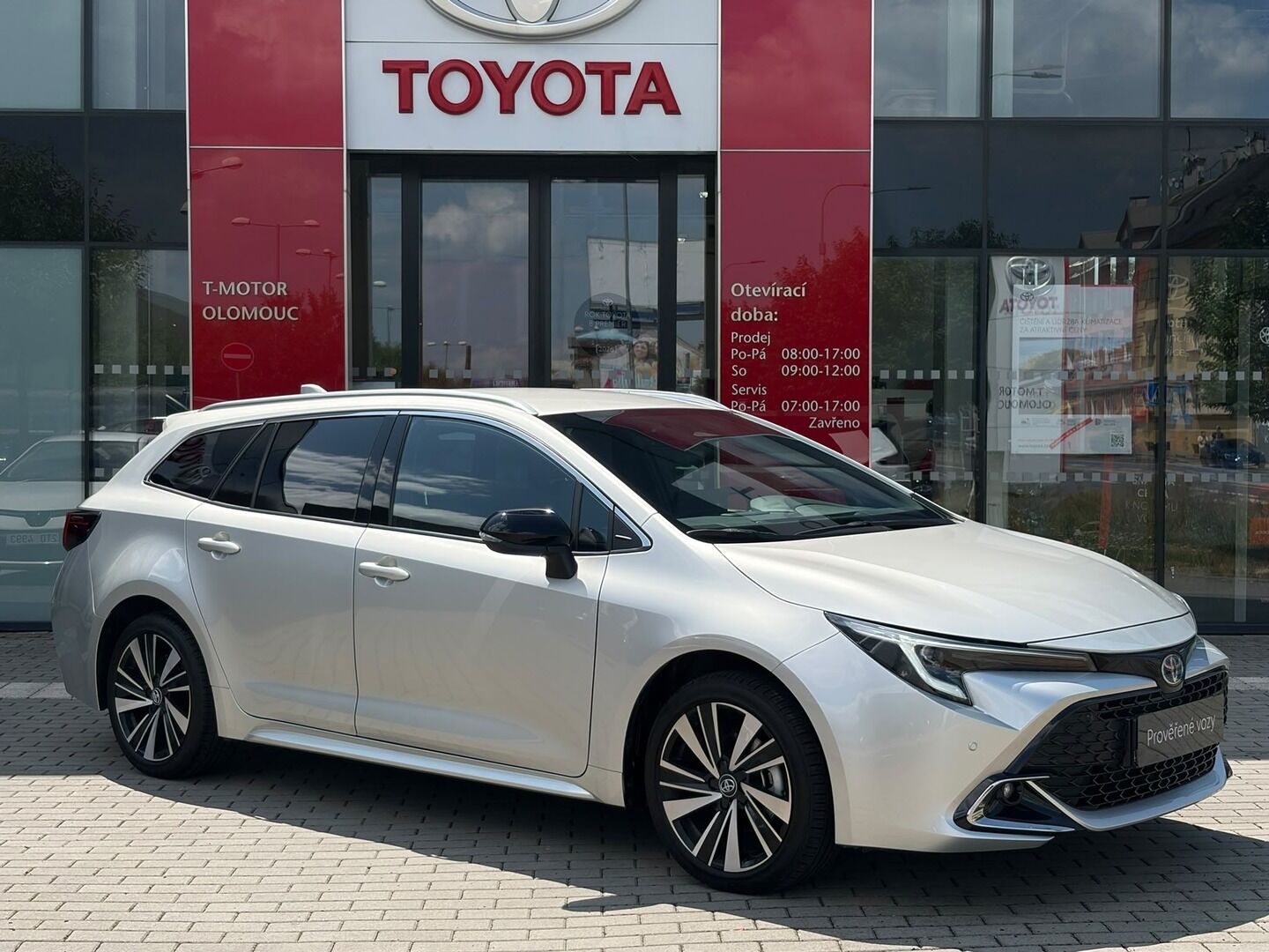 Toyota Corolla, 1.8 Style - fotka 3