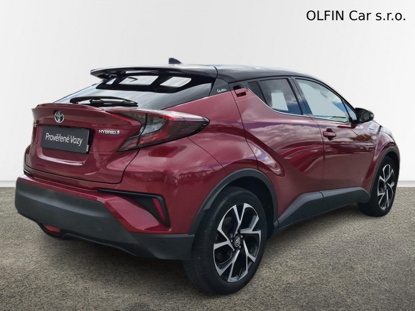 Toyota C-HR, Hybrid 1.8 E-CVT Selection - fotka 2