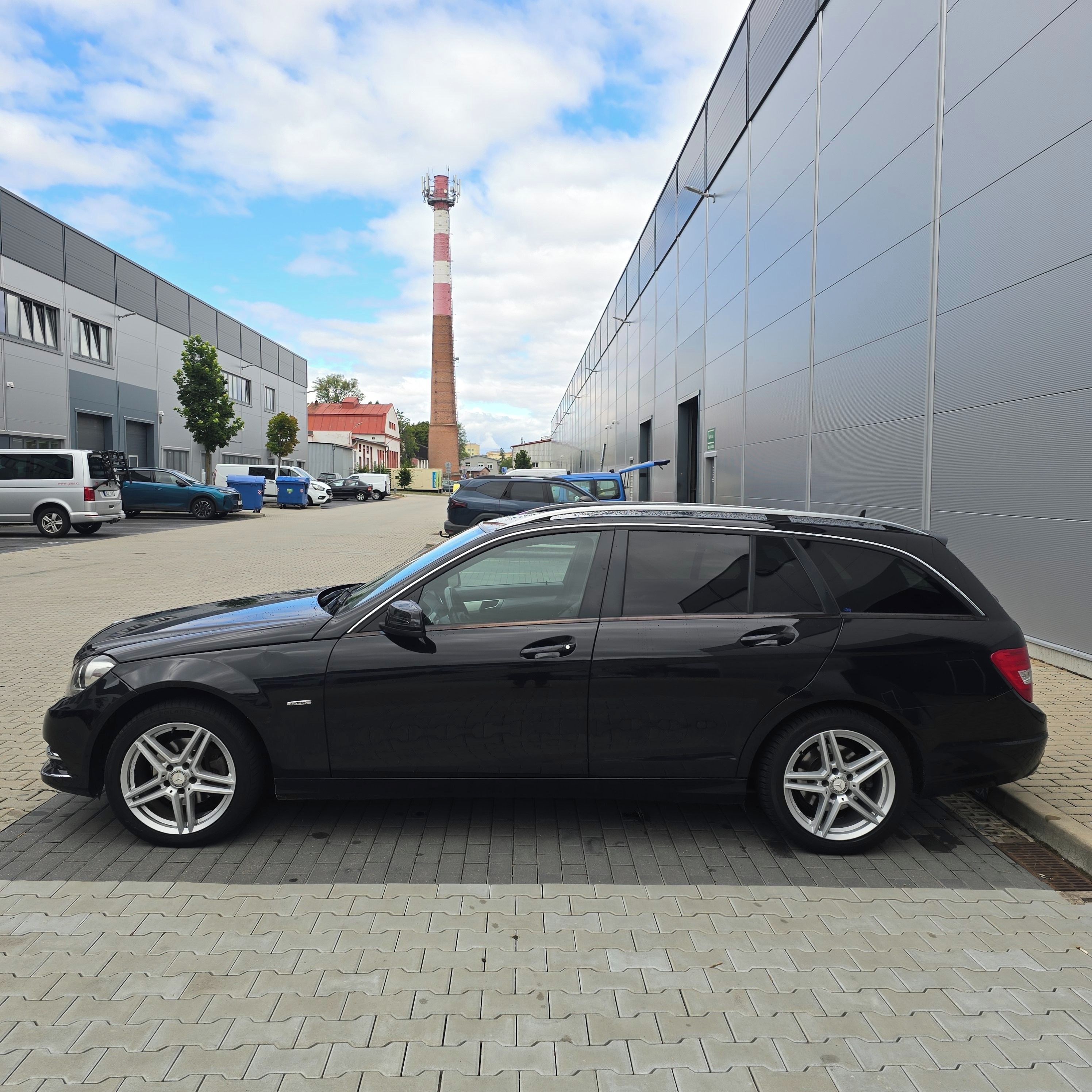 Mercedes-Benz Třídy C, 2.2 CDI, 7G-Tronic Plus, 125KW - fotka 4