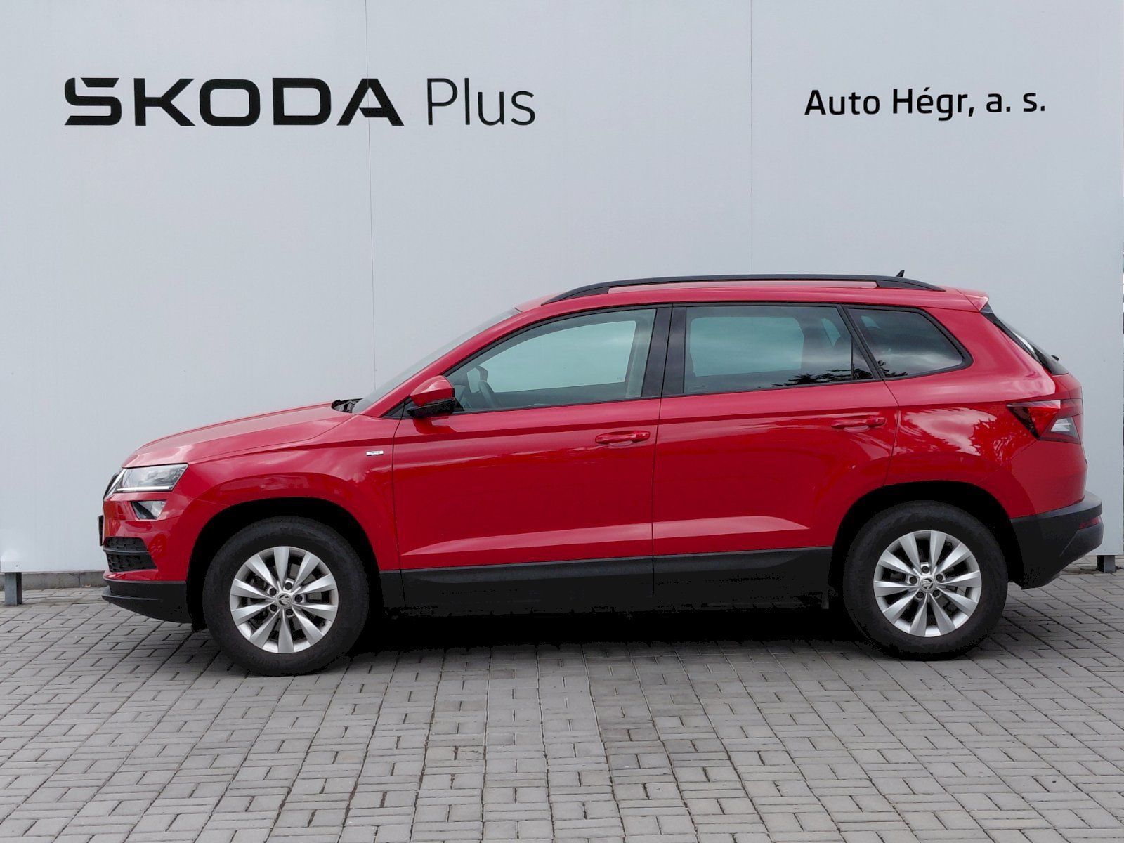 Škoda Karoq, 1.5 TSI 110 kW 125 LET Drive - fotka 3