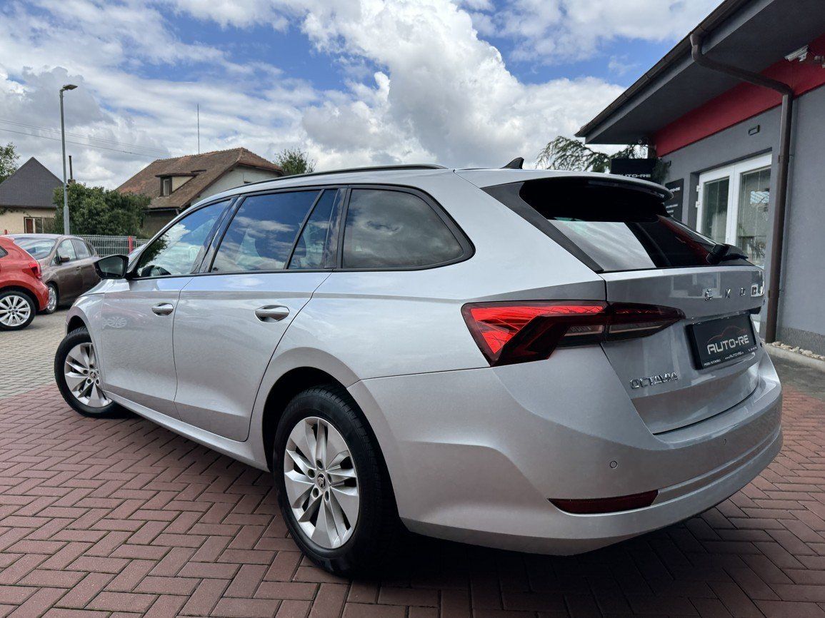 Škoda Octavia, 2.0TDi 110kW 4x4 DSG LED - fotka 3