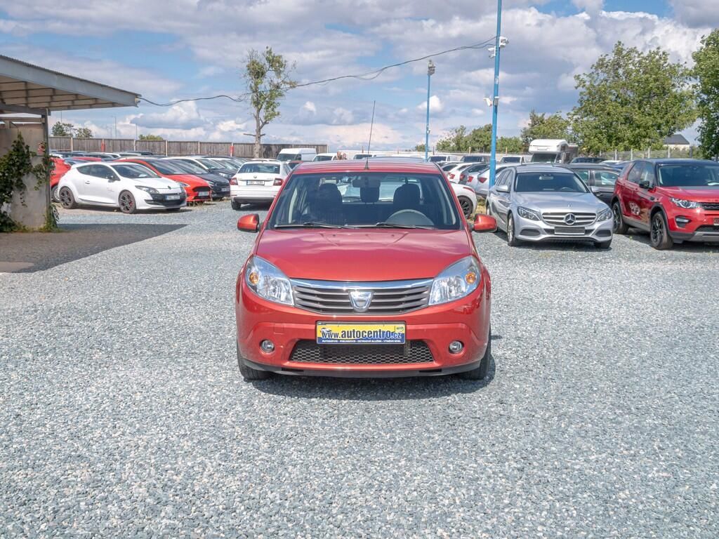 Dacia Sandero, ČR 1.2i 55KW KLIMA – 1 MAJITEL - fotka 2