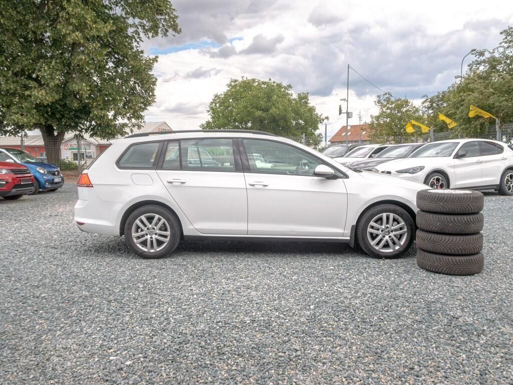 Volkswagen Golf, 1.6TDI 77KW – 2x KOLA - fotka 4