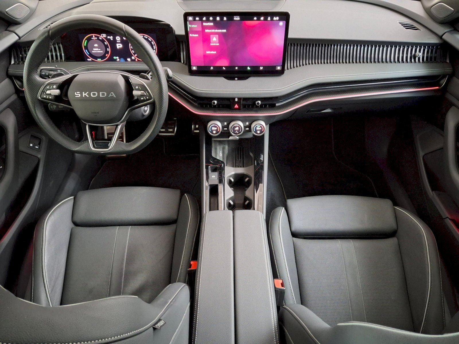 Škoda Superb, iV SportLine DSG 1,5TSi 150kW - fotka 5