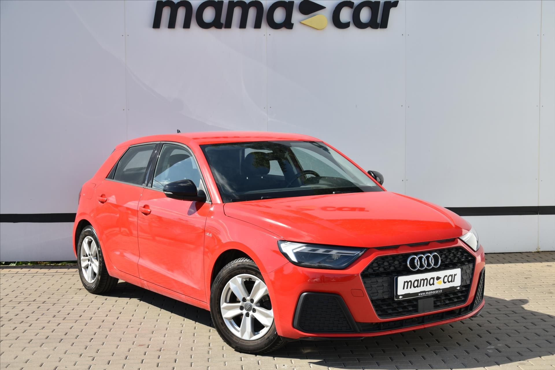 Audi A1, 1.0 TFSI 85kW S LINE DPH ČR