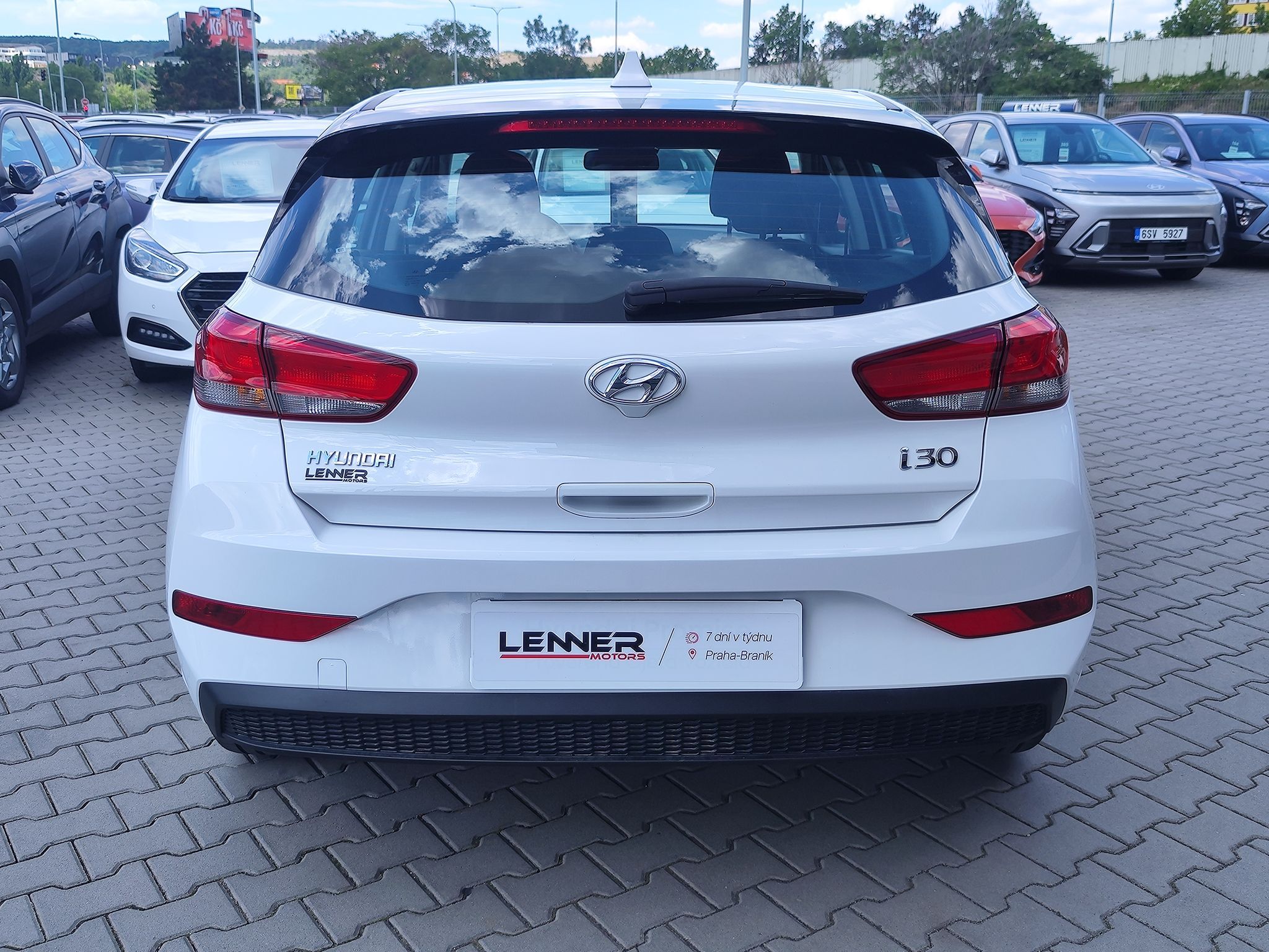 Hyundai i30, 1.5i/81kW Start - fotka 6