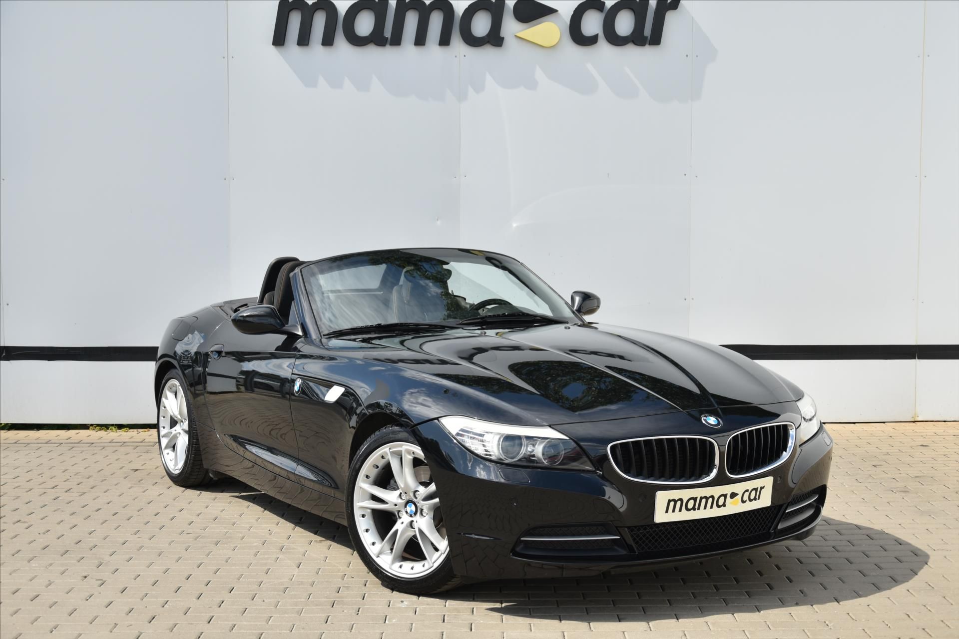 BMW Z4, 23i 150kW SERVISNÍ KNIHA ČR