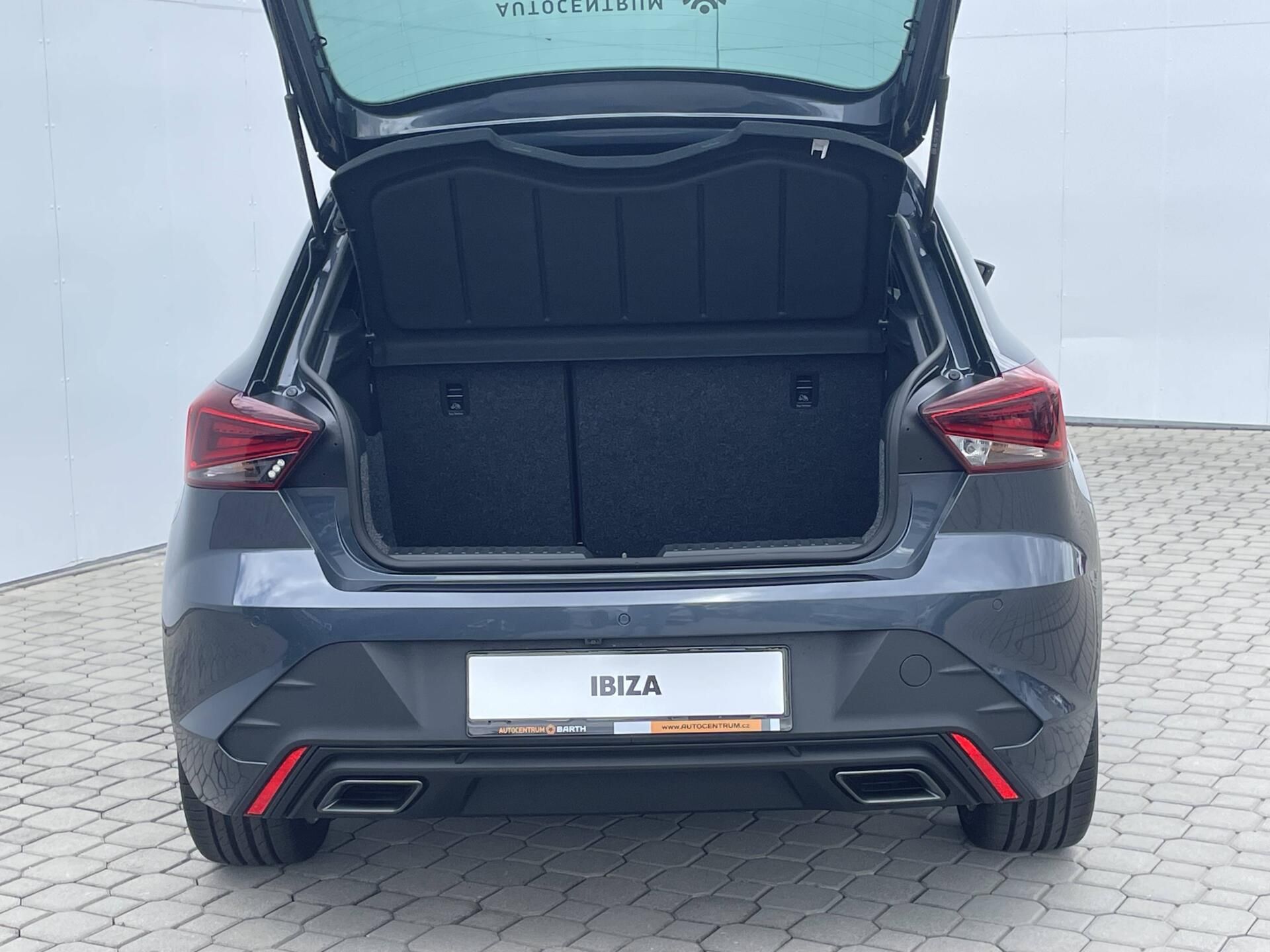 Seat Ibiza, FR DSG 1,0 TSI - fotka 4