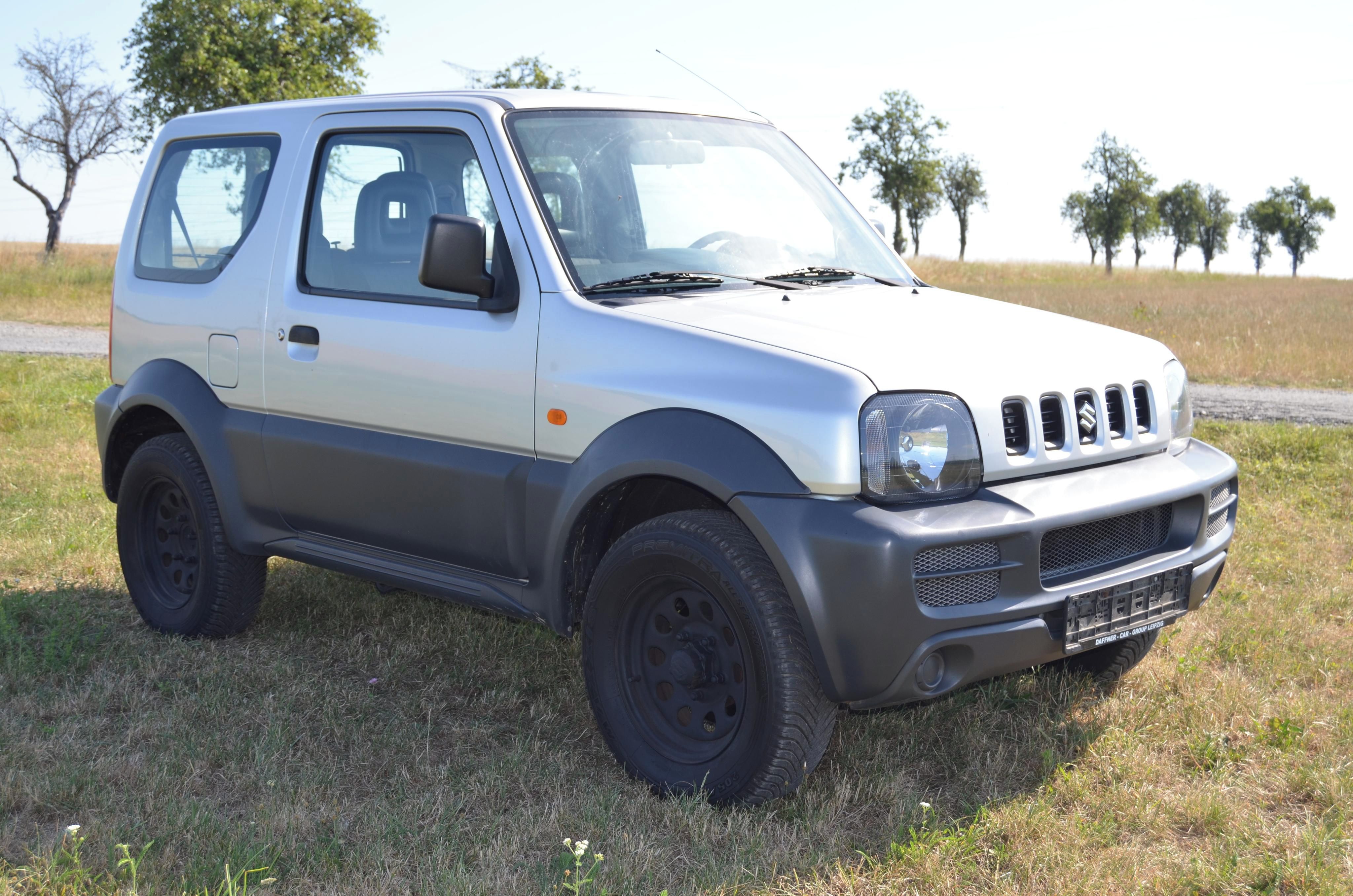 Suzuki Jimny - fotka 5