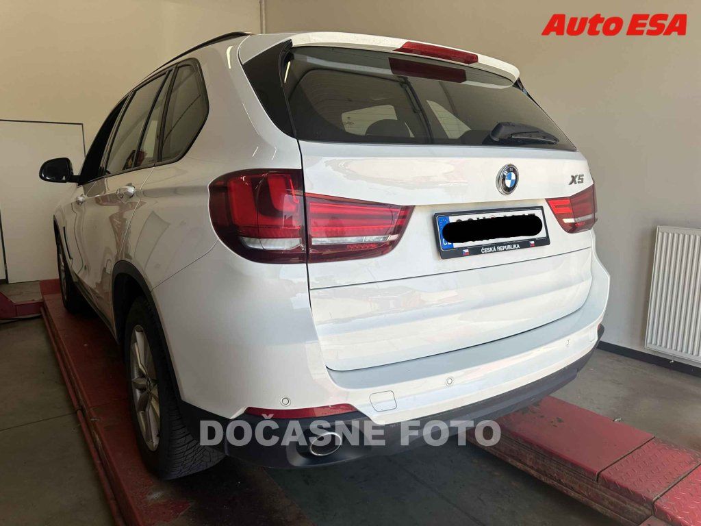 BMW X5, 3.0D - fotka 2