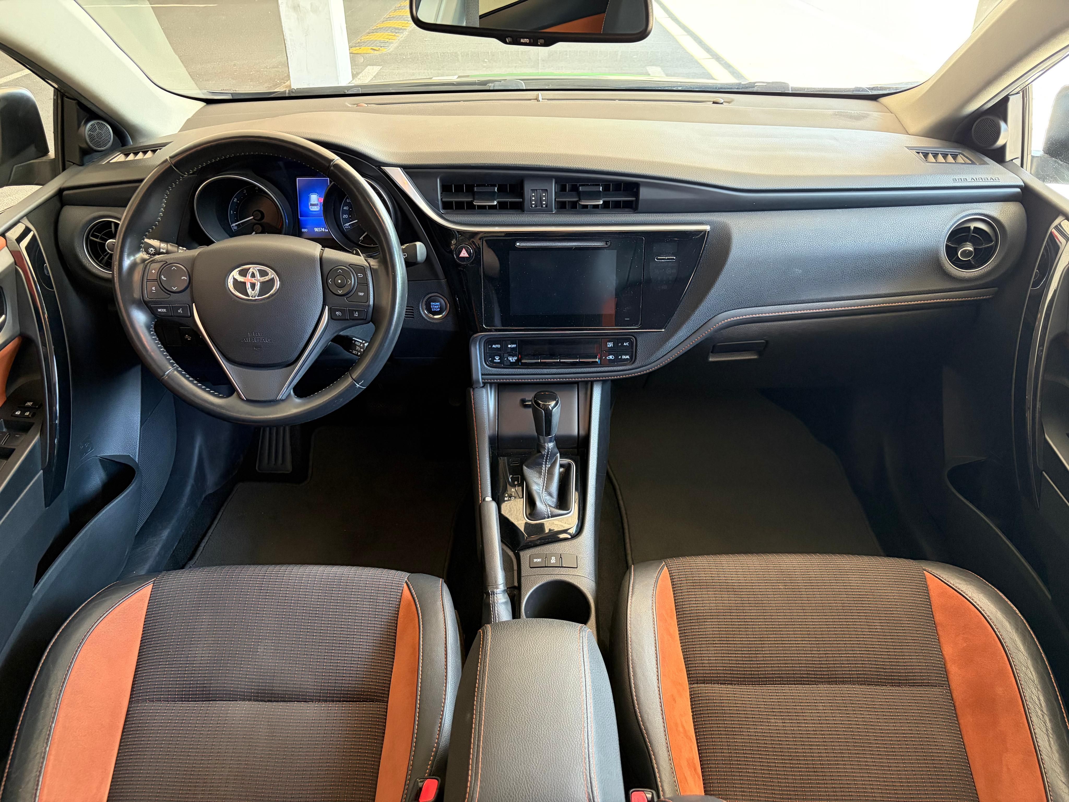 Toyota Auris, Touring Sports 1.6 Valvematic - fotka 5