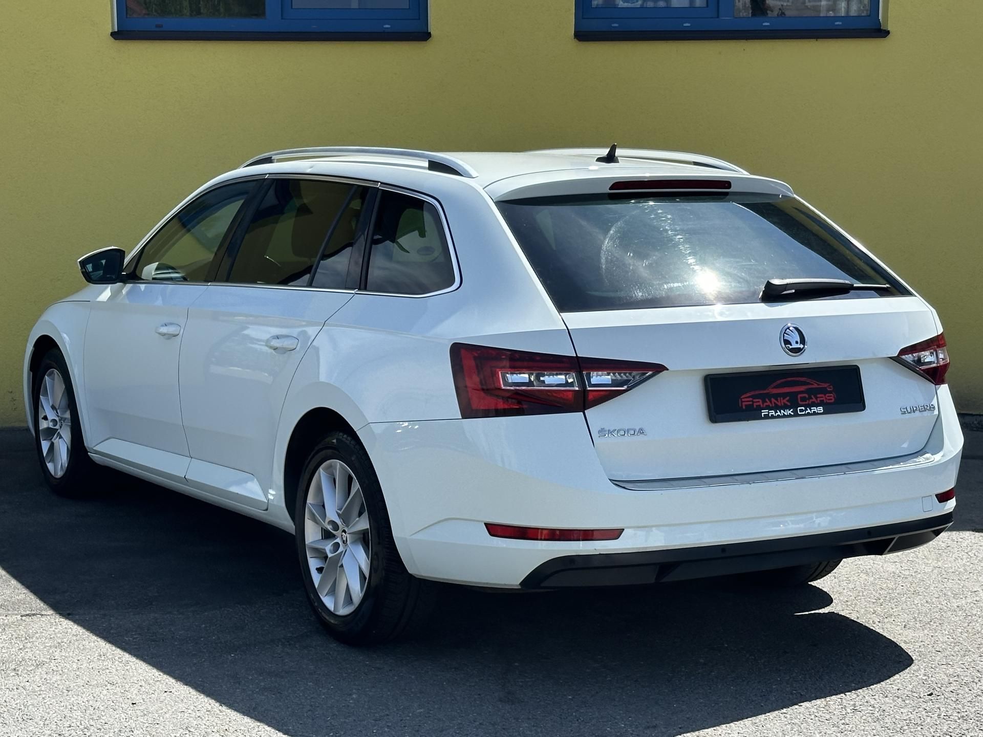 Škoda Superb, 1.8TSI/132kW *STYLE* 1.Maj. - fotka 3