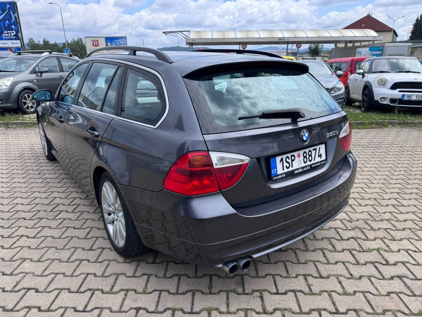 BMW Řada 3, 330D M57 3,0 R6 170KW STK KOLA - fotka 3