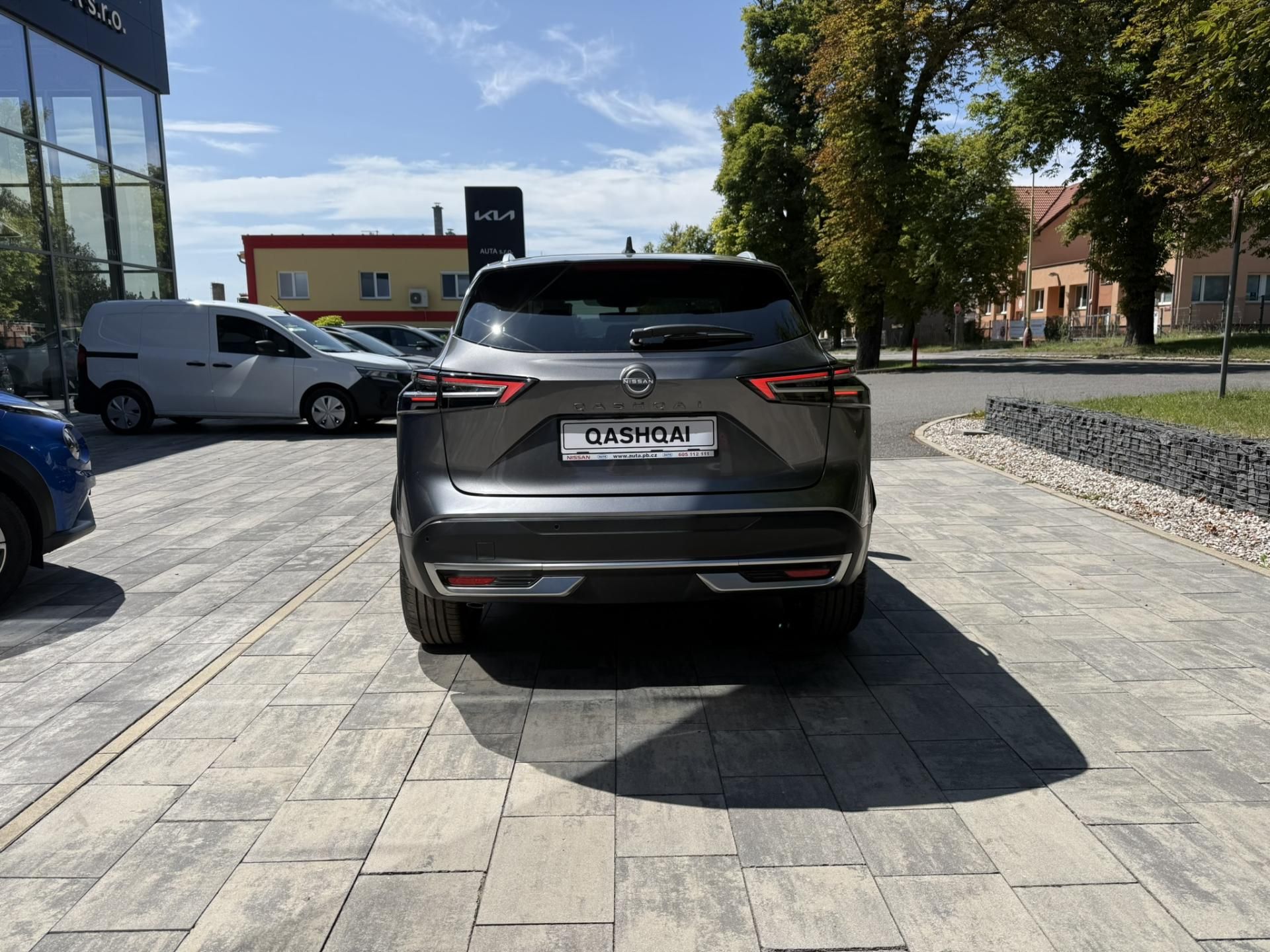 Nissan Qashqai, DIG-T Mild Hybrid, N-CONNECTA - fotka 6