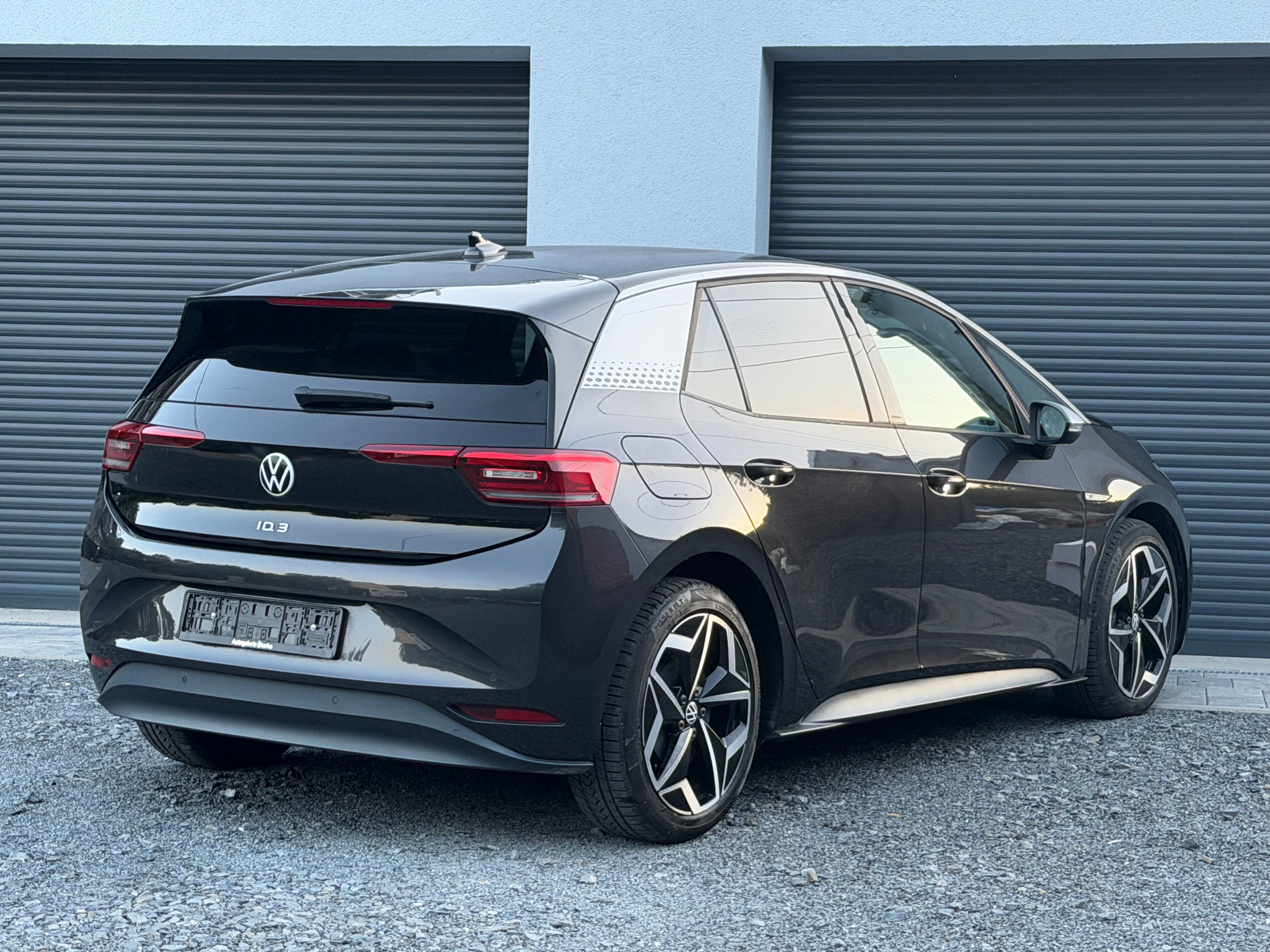 Volkswagen ID.3, 1.ST 62KWH 150 KW MATRIX - fotka 6