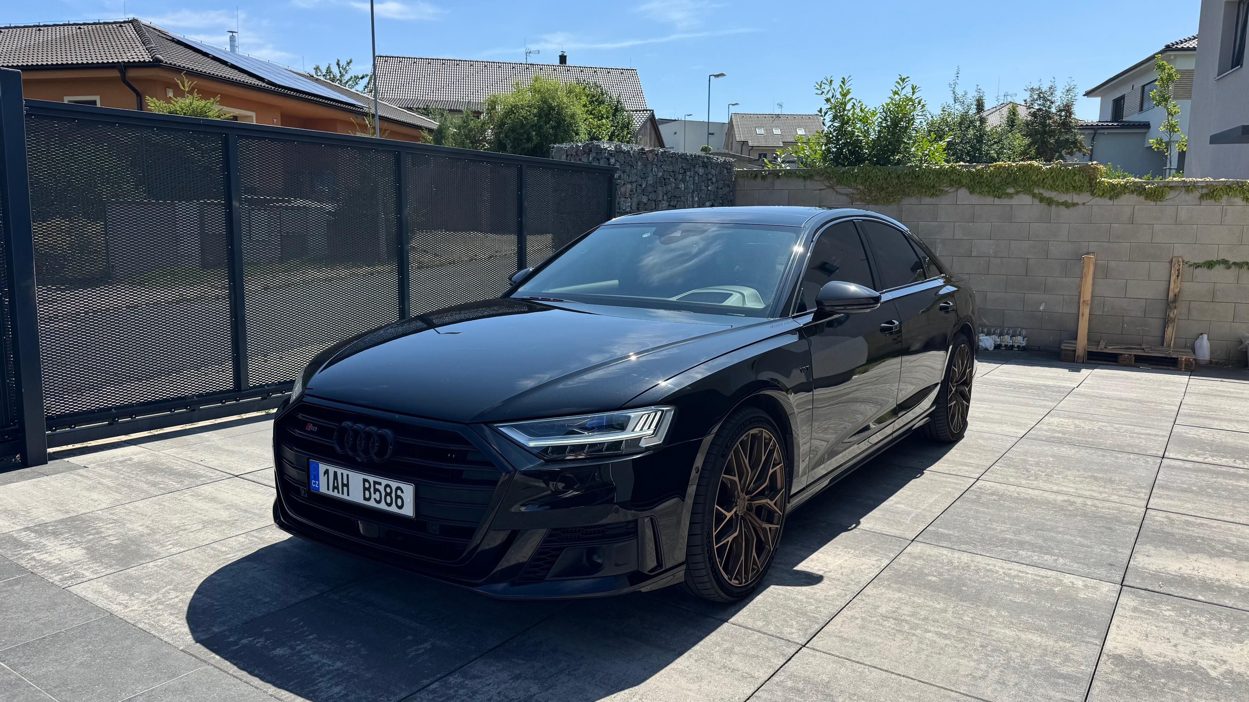 Audi S8, 420 KW!