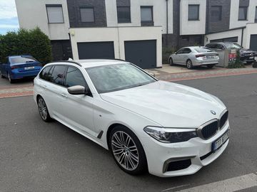 BMW M550d TOURING - xDRIVE