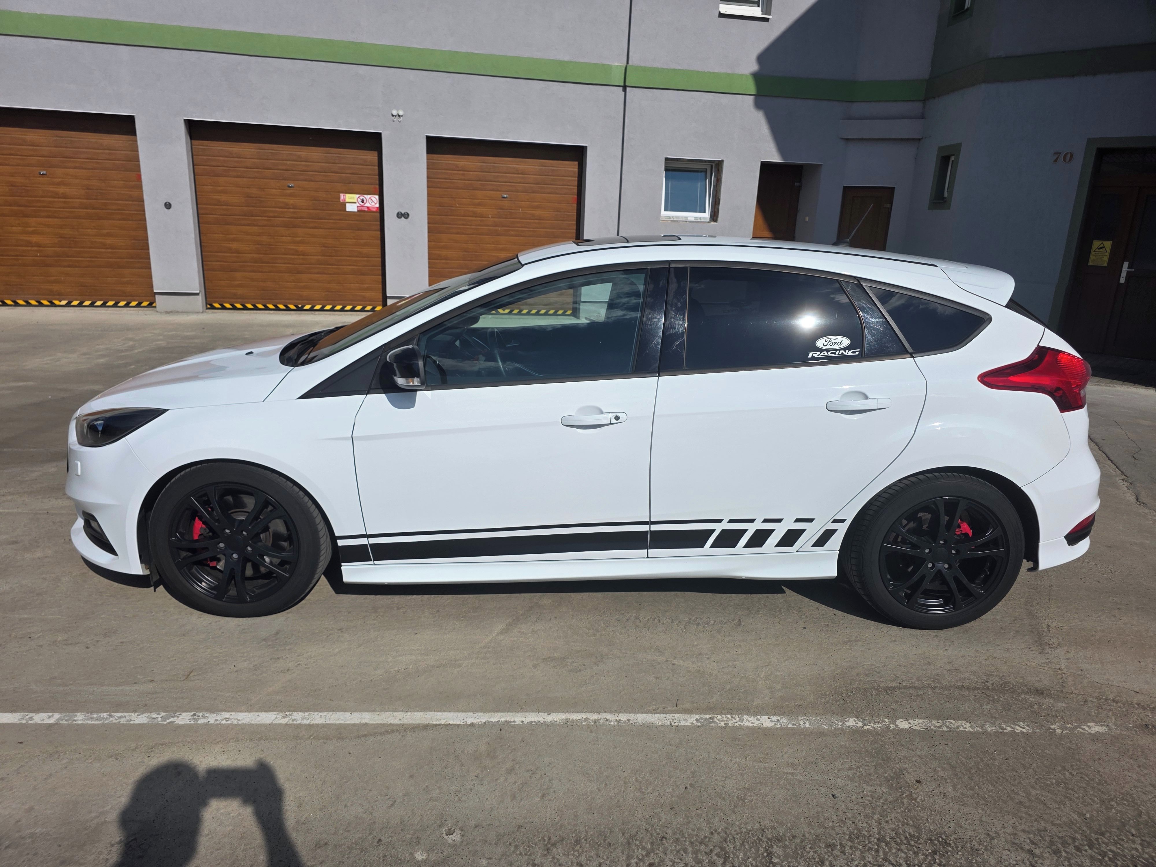 Ford Focus, ST250 MK3 - fotka 4
