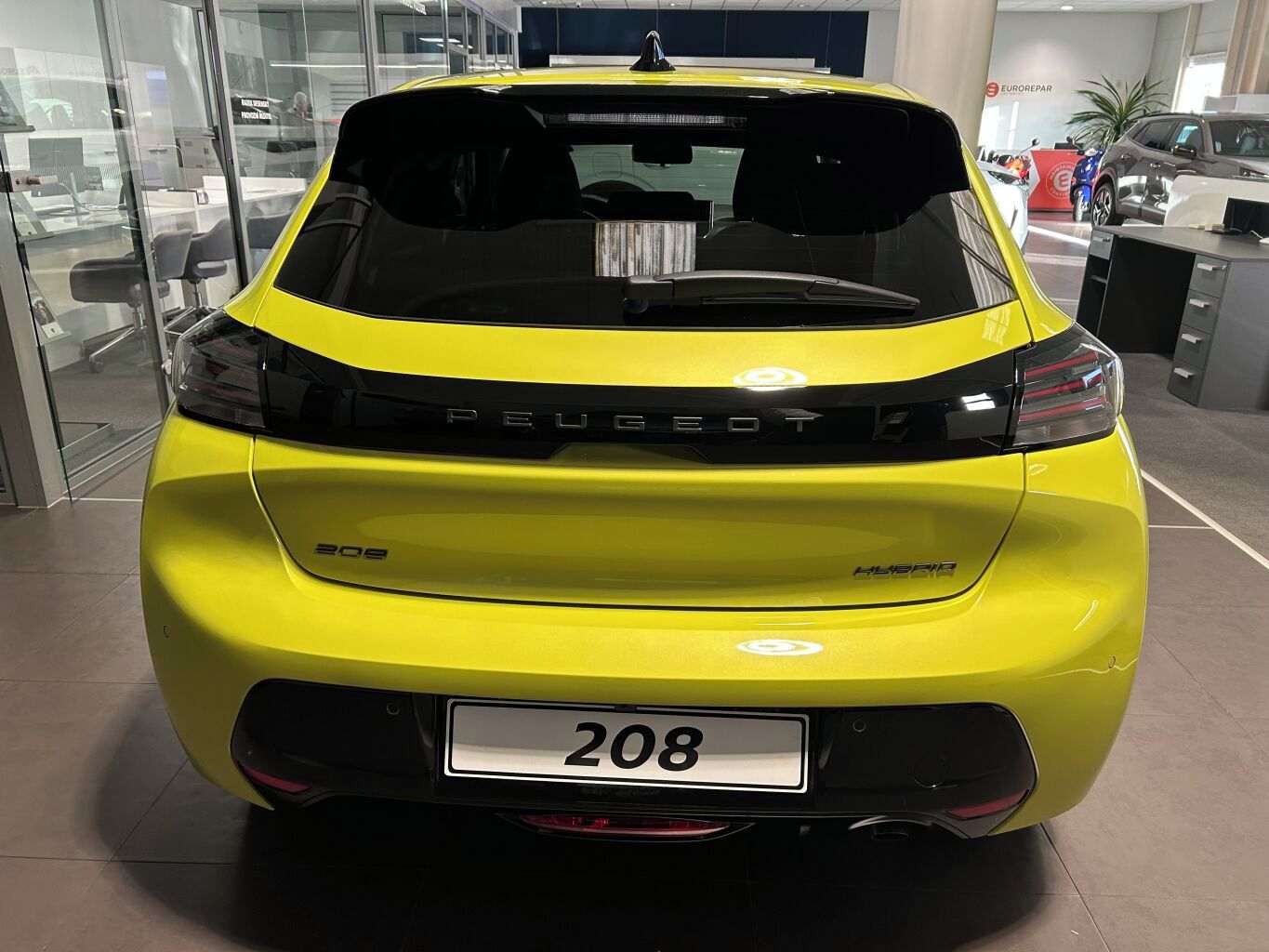 Peugeot 208, BUSINESS Turbo 100 S&S MAN6 - fotka 5