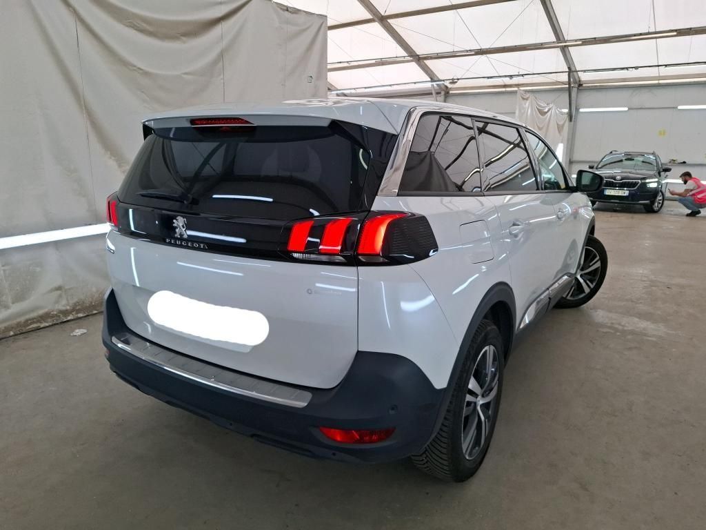 Peugeot 5008, 1,2PT EAT8 ALLURE - fotka 4