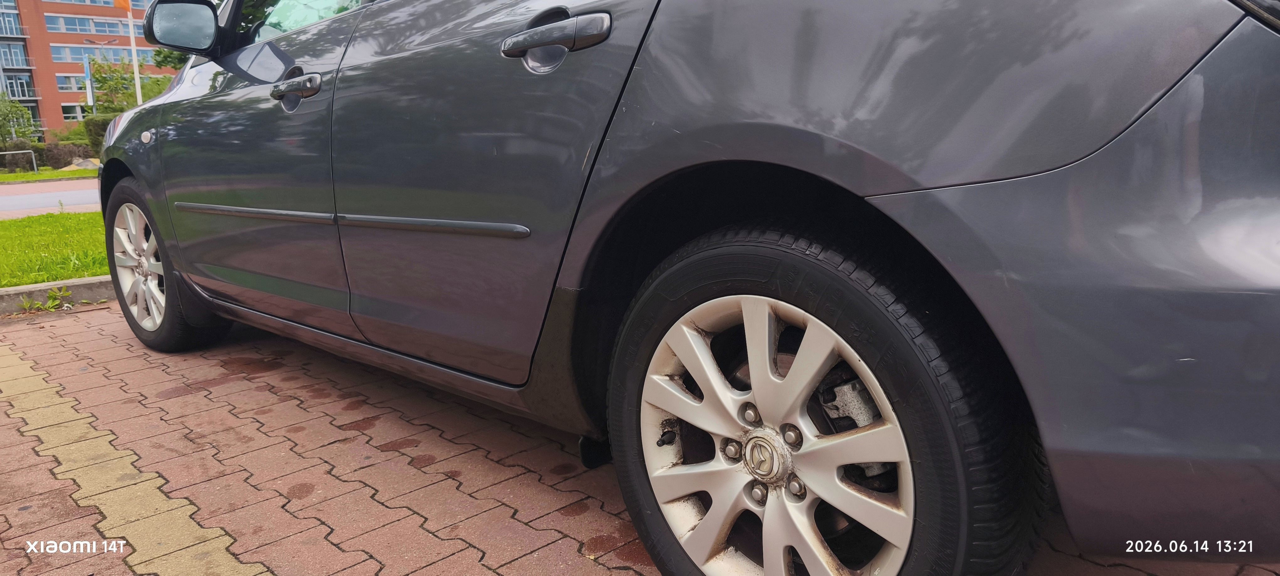Mazda 3 - fotka 4