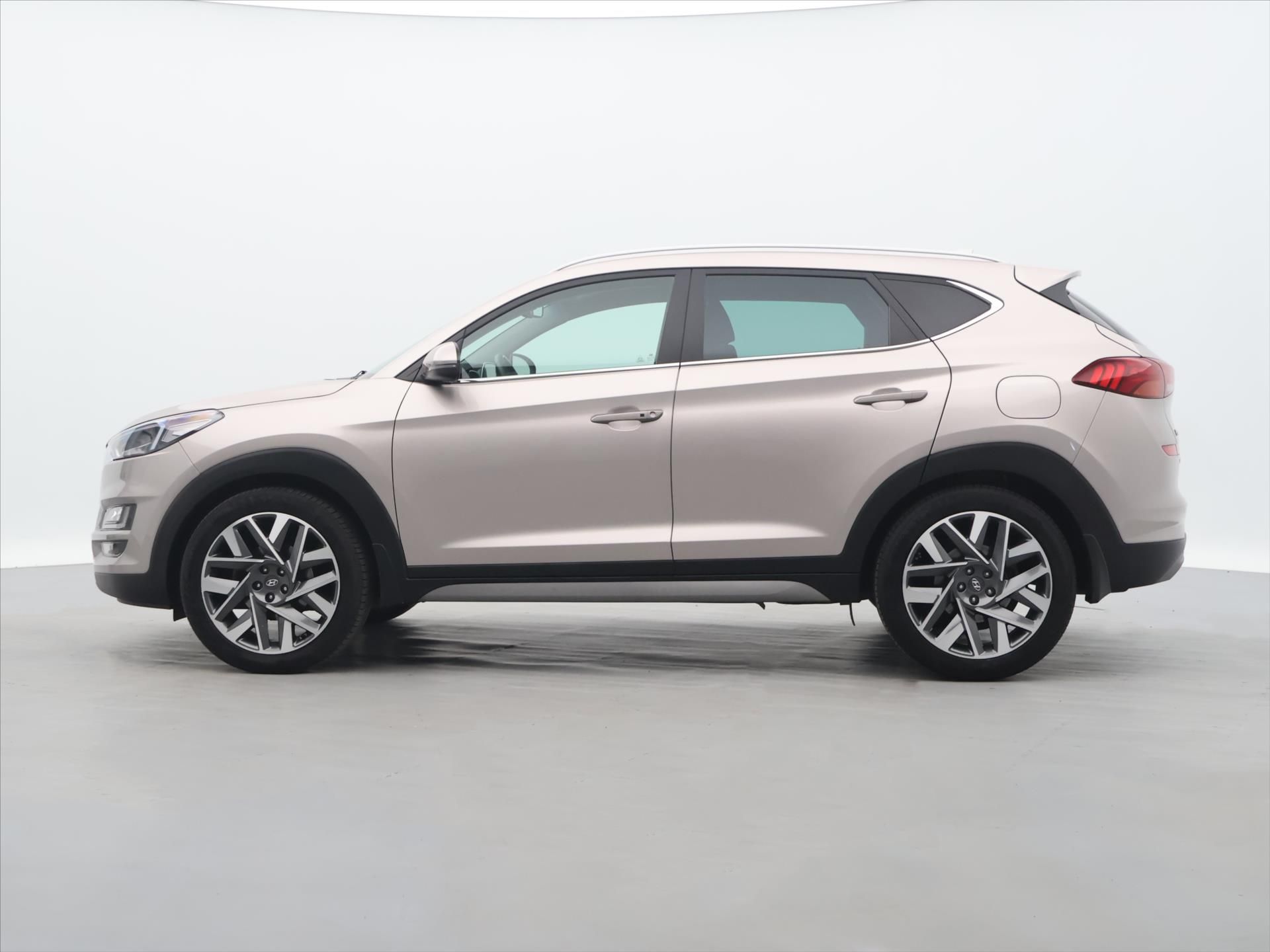 Hyundai Tucson, 2,0 CRDi 136kW Advet. 4x4 CZ A - fotka 4