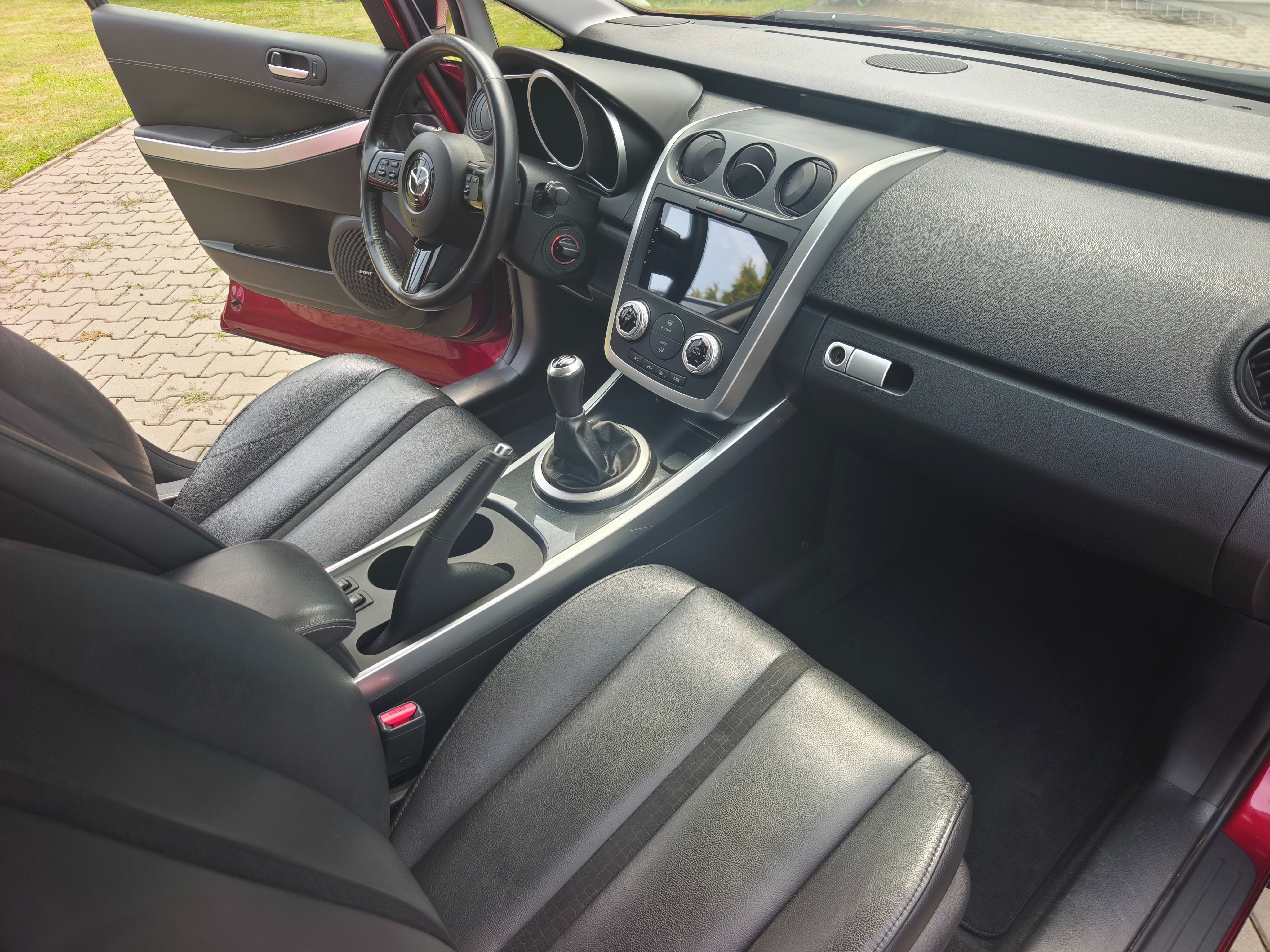 Mazda CX-7, Mazda CX-7, nájezd pouze 84tis - fotka 6