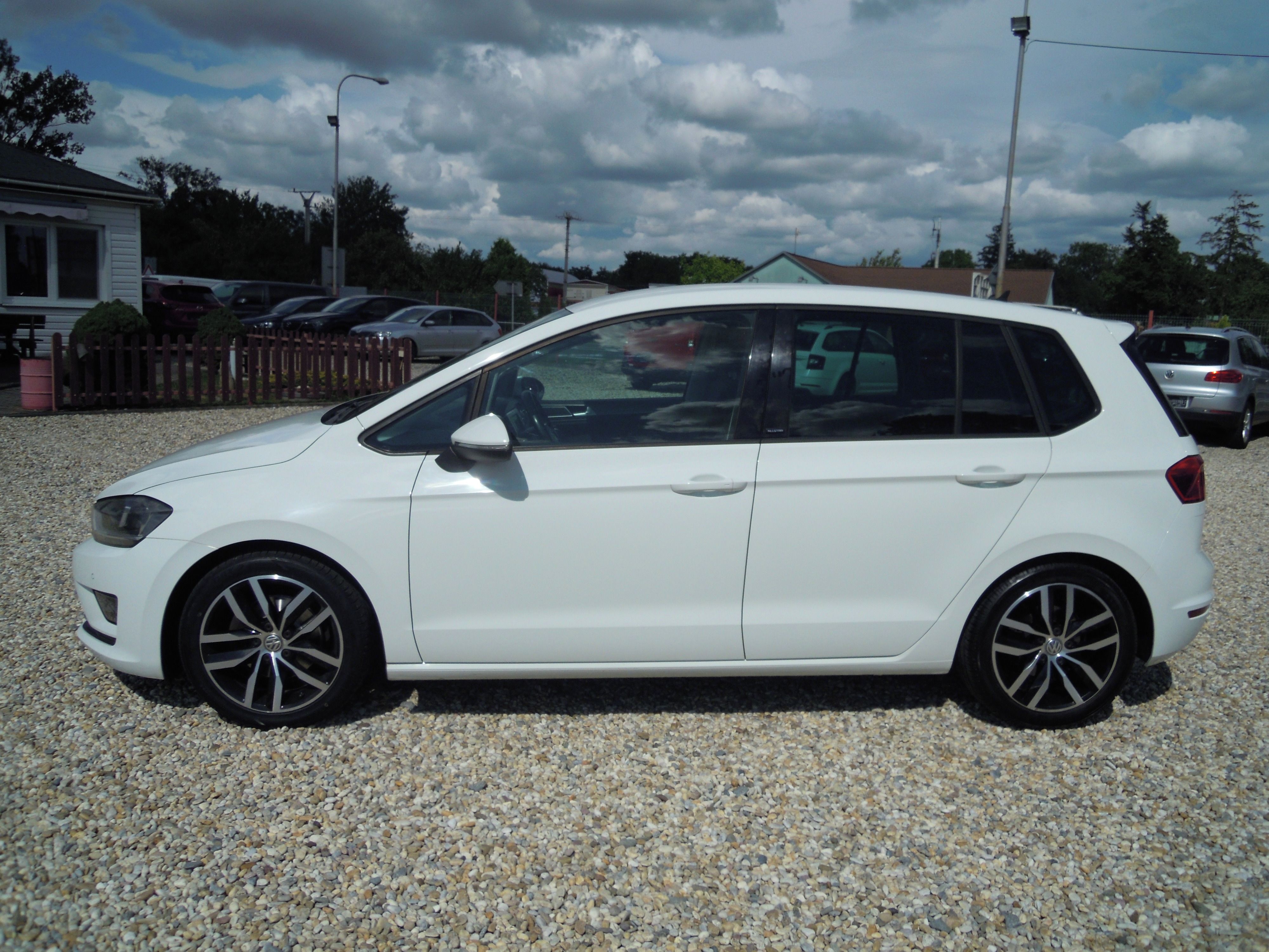 Volkswagen Golf Sportsvan, 1.4TSi ROZVODY -  SERVIS - fotka 2