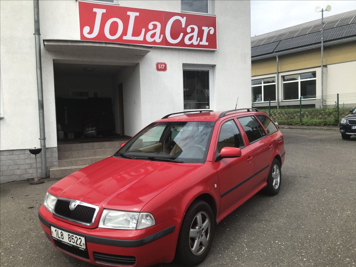 Škoda Octavia, 1,9 TDi 66kW Combi - fotka 2