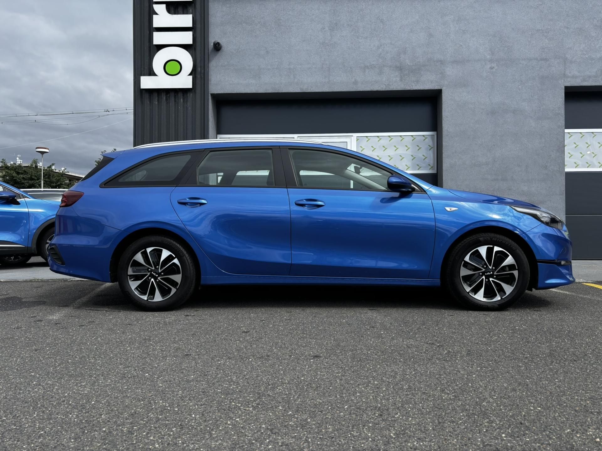 Kia Cee´d, SW Spin 1.5 T-GDI (103 kW) - fotka 2