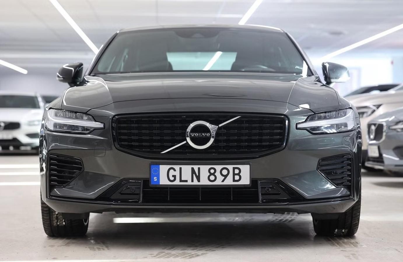 Volvo S60, Recharge T8 AWD R  Kam Tažné - fotka 3
