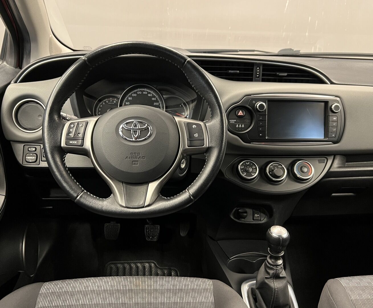 Toyota Yaris, VVT-i Active - fotka 5