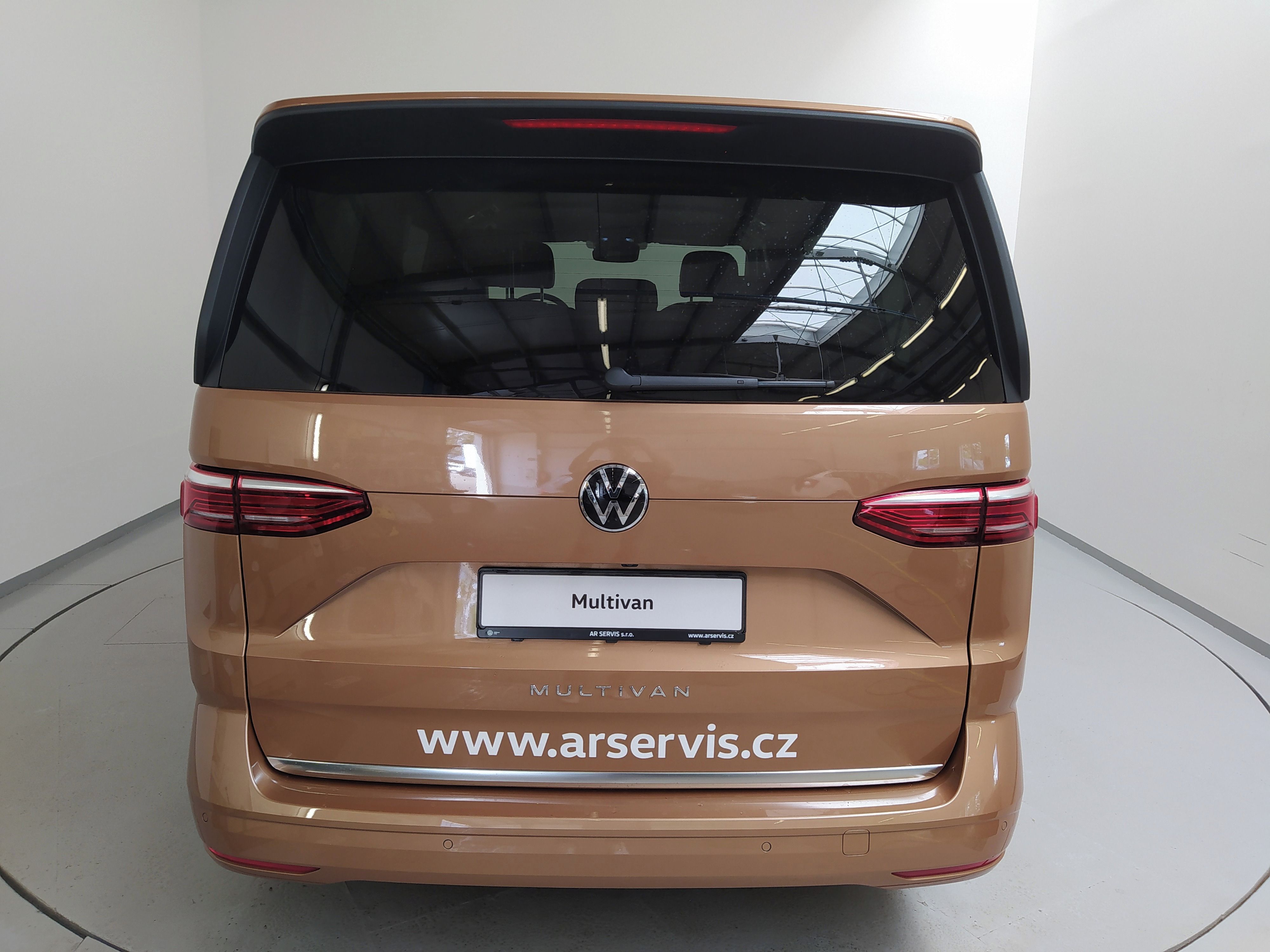 Volkswagen Multivan, Long Style 2,0 TDI / 2026 - fotka 4
