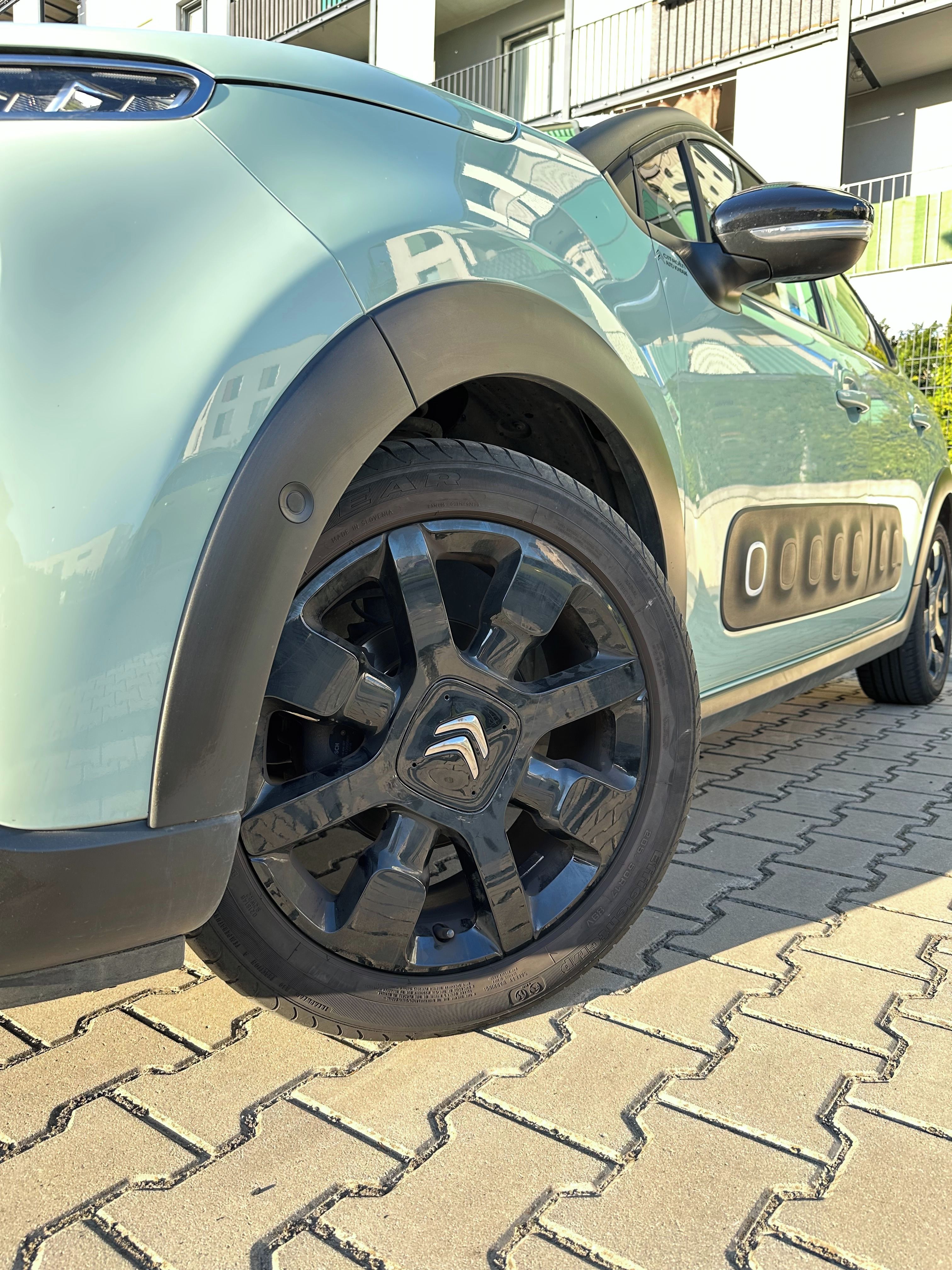 Citroën C3, 1.2 PureTech - fotka 2