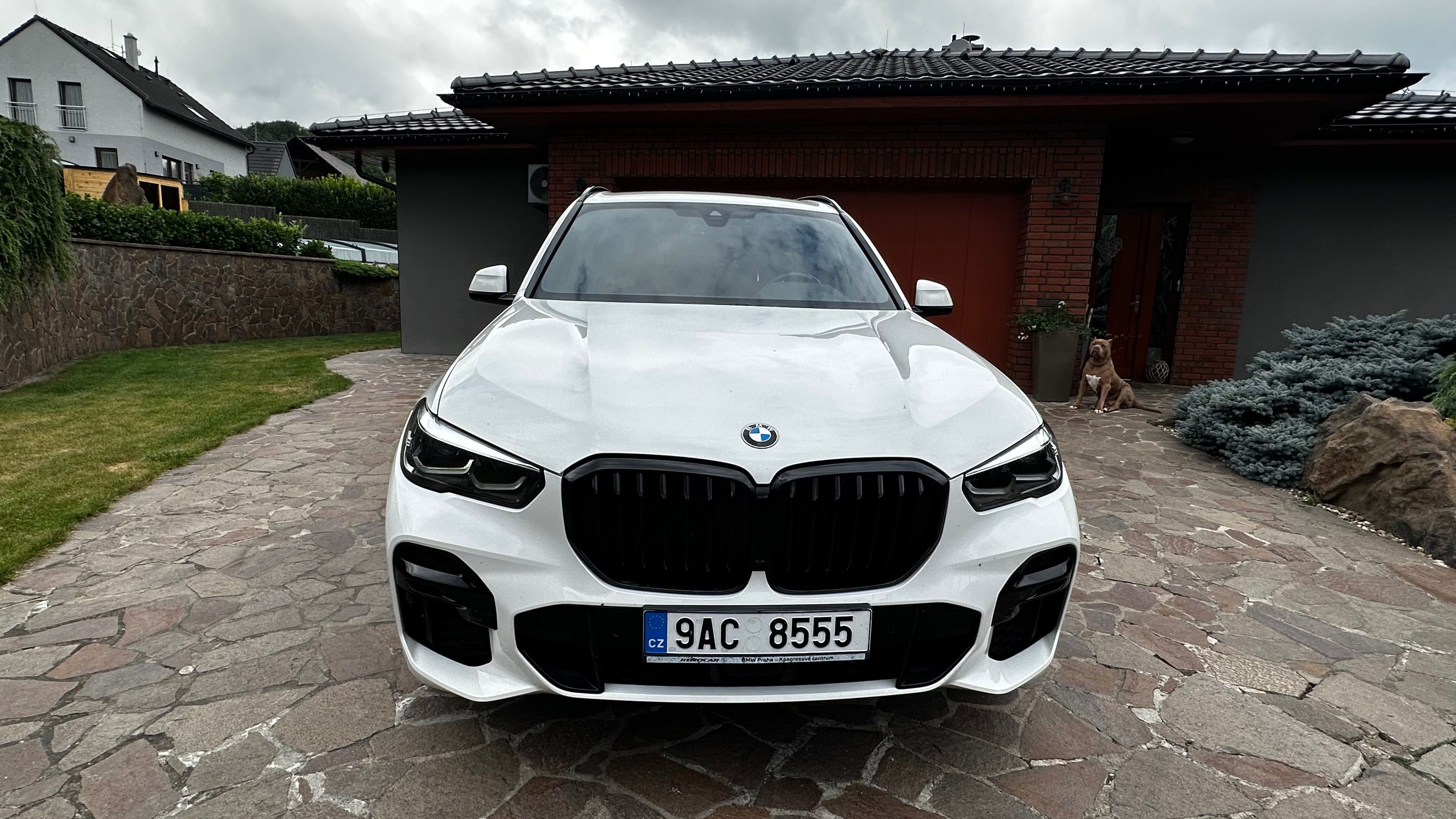 BMW X5, xDrive 40i M-Packet, ČR, DPH - fotka 4