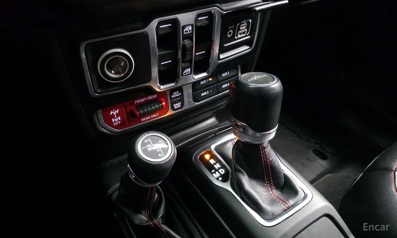 Jeep Gladiator, 3.6 v6,GLADIÁTOR,RUBICON,DPH,E - fotka 6
